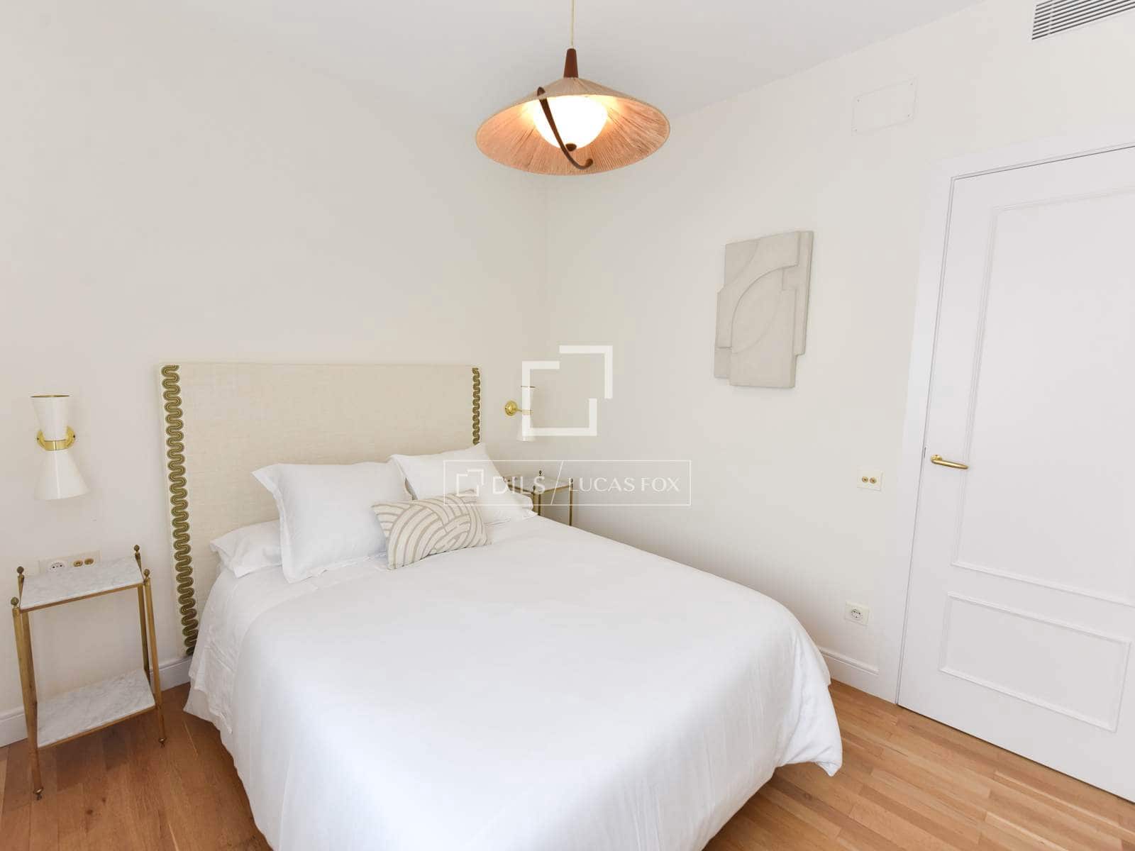 Apartamento de 4 habitaciones en Barcelona ciudad en venta con garaje - 1.990.000 € (Ref: 9699678)