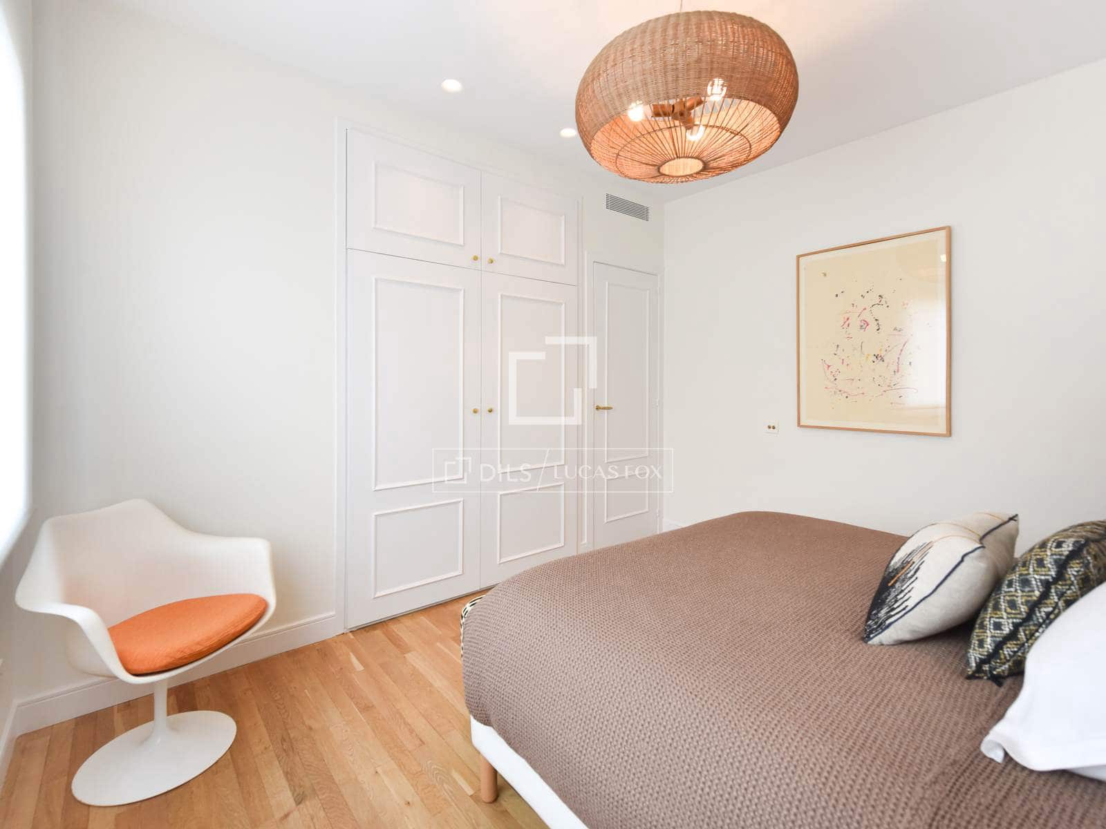 Apartamento de 4 habitaciones en Barcelona ciudad en venta con garaje - 1.990.000 € (Ref: 9699678)