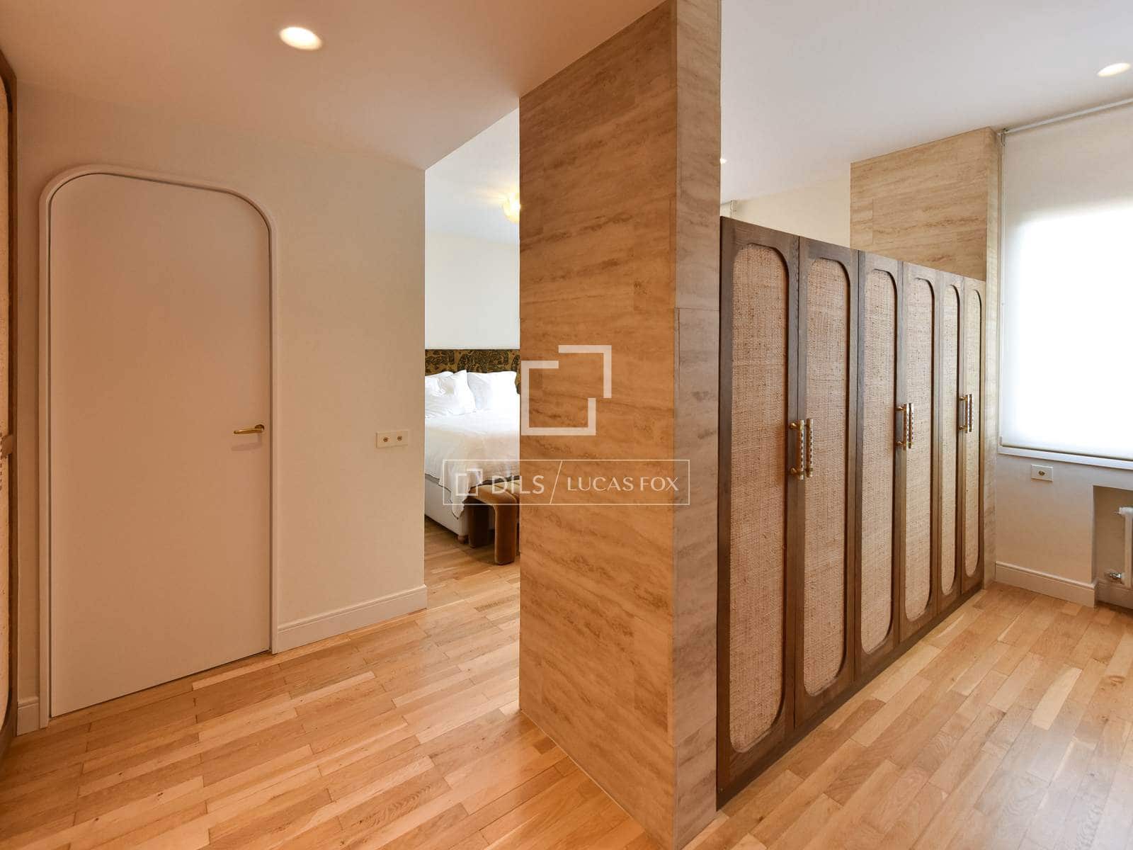 Apartamento de 4 habitaciones en Barcelona ciudad en venta con garaje - 1.990.000 € (Ref: 9699678)