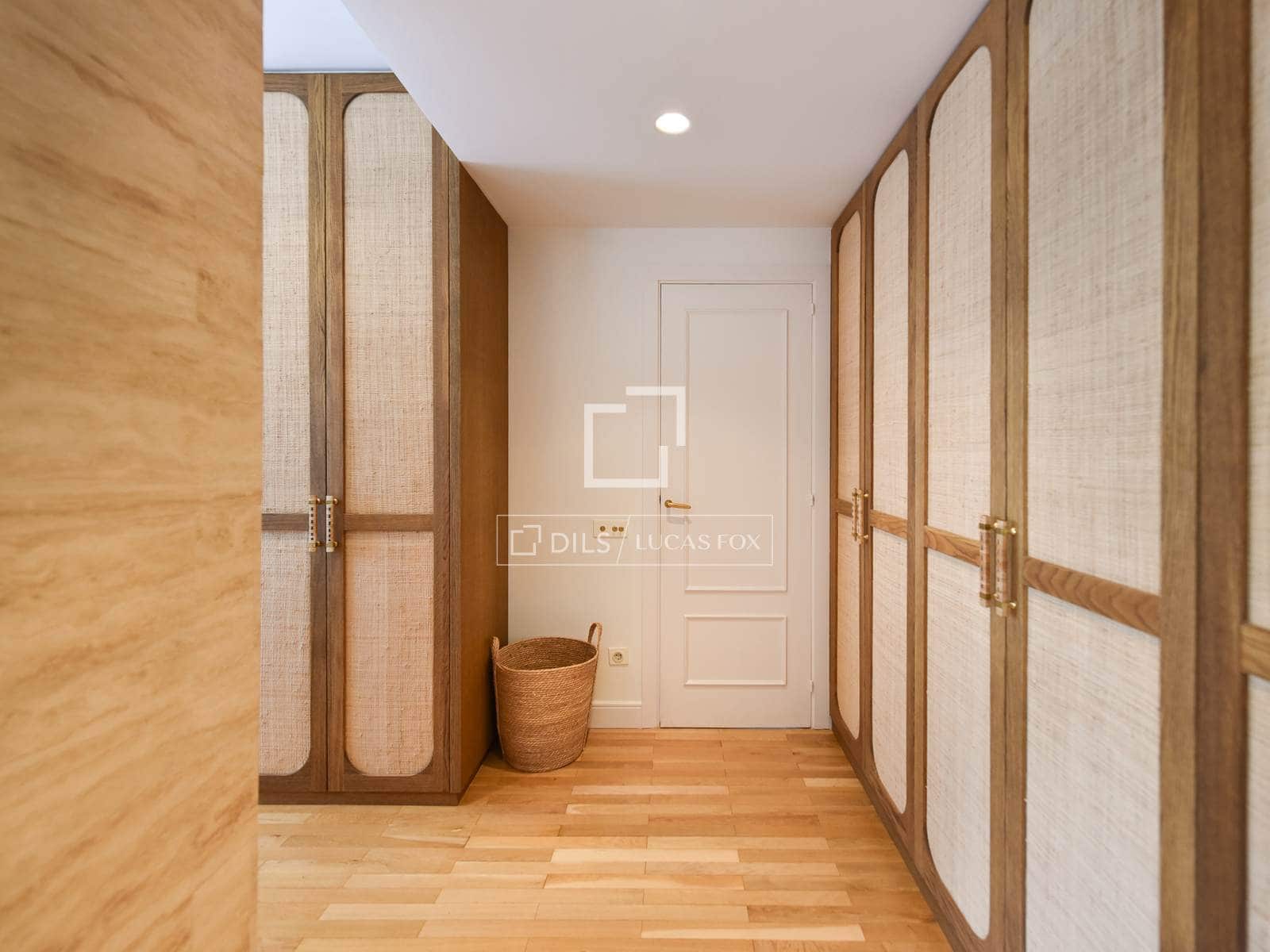 Apartamento de 4 habitaciones en Barcelona ciudad en venta con garaje - 1.990.000 € (Ref: 9699678)