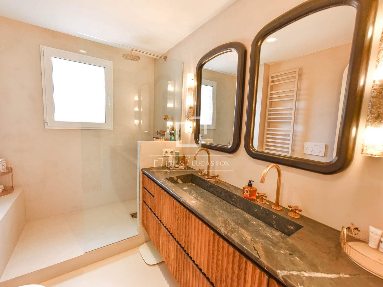 Apartamento de 4 habitaciones en Barcelona ciudad en venta con garaje - 1.990.000 € (Ref: 9699678)