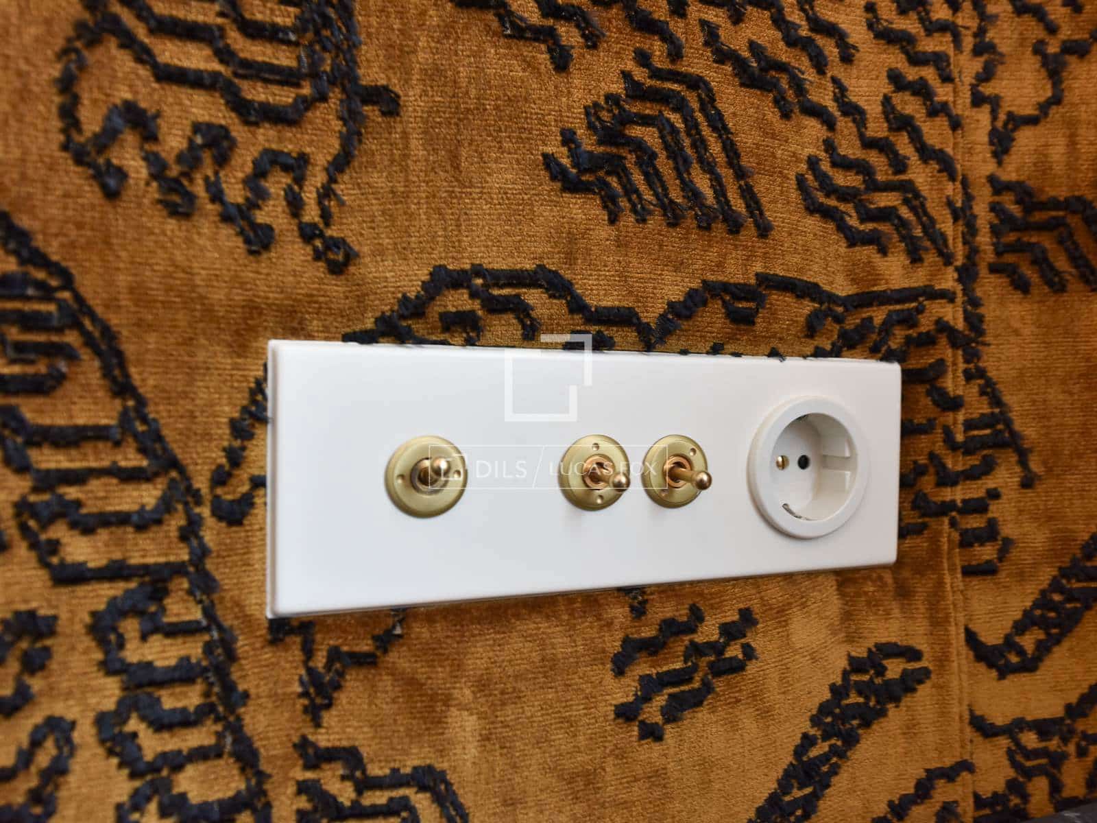 Apartamento de 4 habitaciones en Barcelona ciudad en venta con garaje - 1.990.000 € (Ref: 9699678)