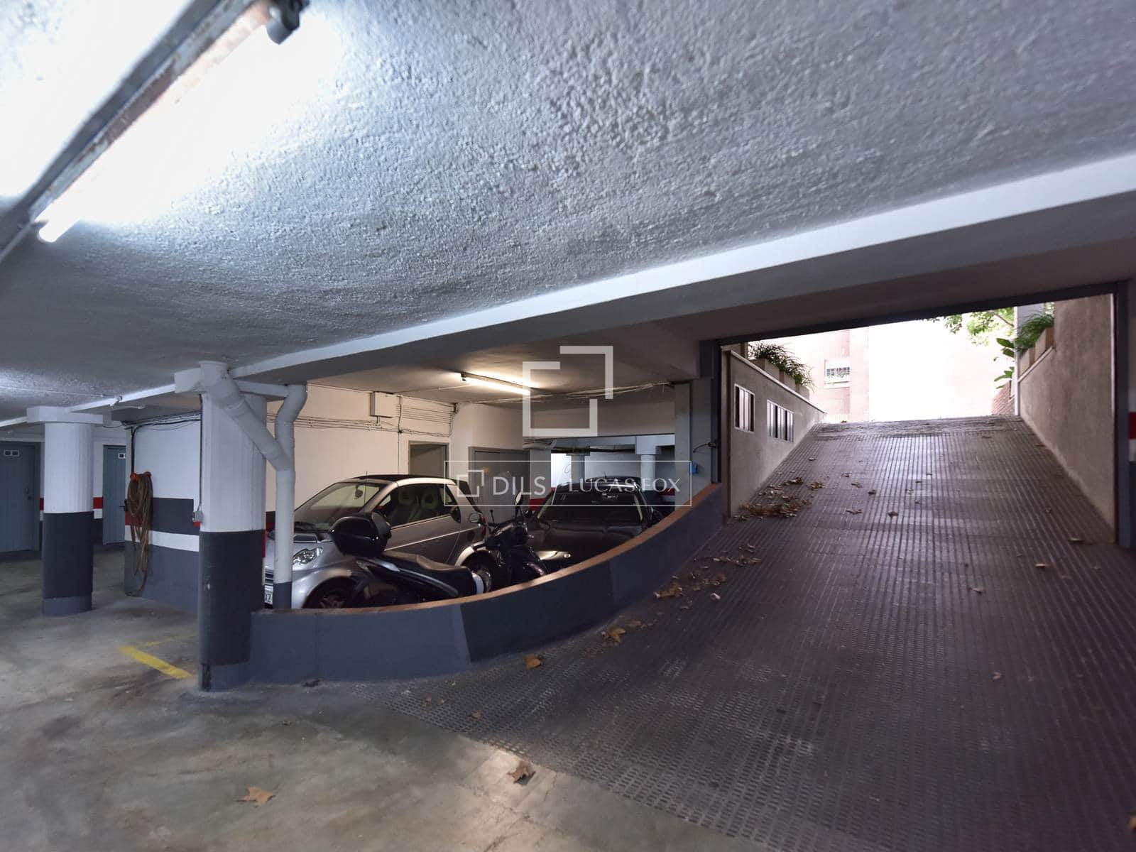 Apartamento de 4 habitaciones en Barcelona ciudad en venta con garaje - 1.990.000 € (Ref: 9699678)