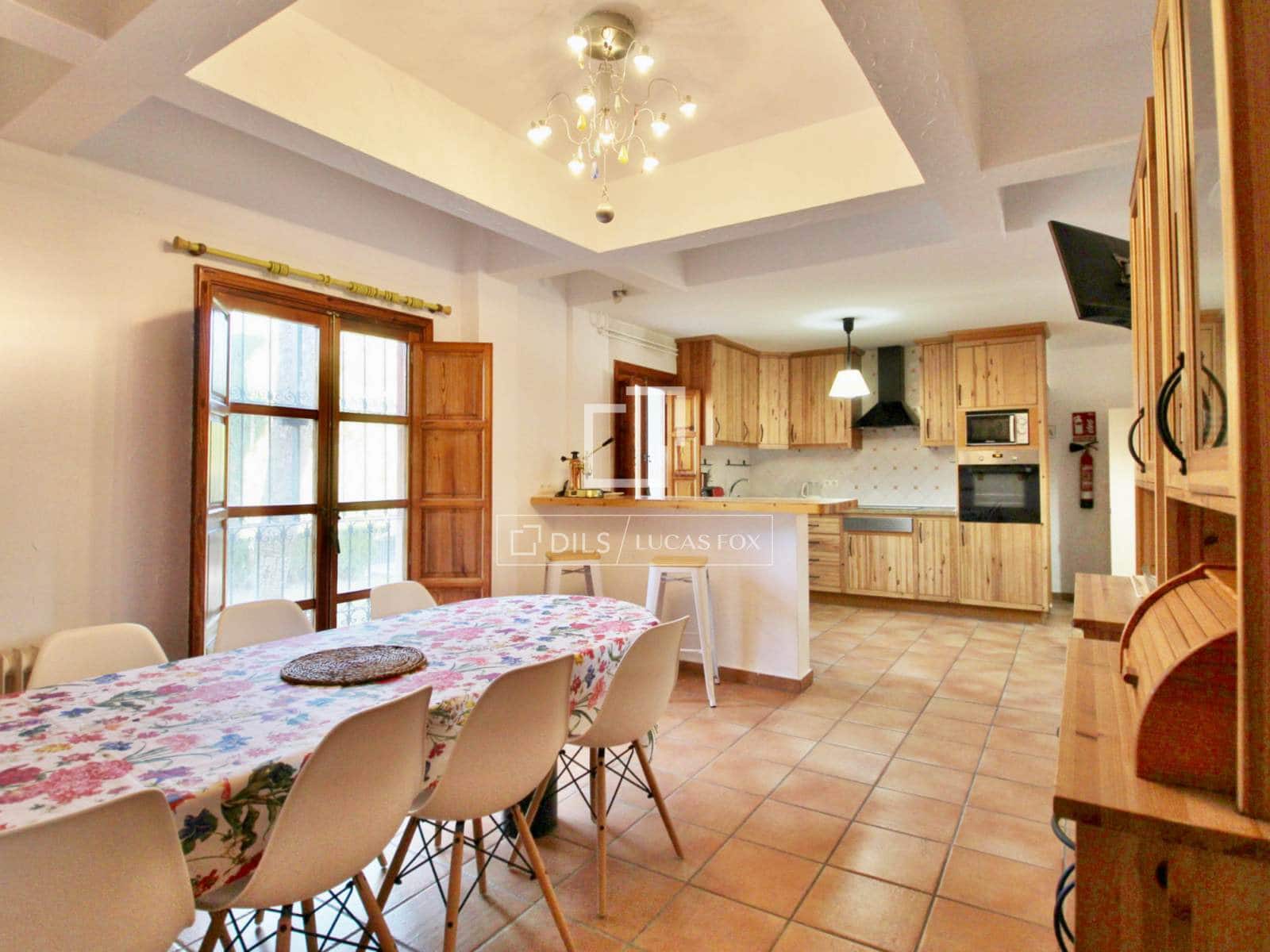 7 bedroom Villa for sale in La Font with garage - € 890,000 (Ref: 9699961)