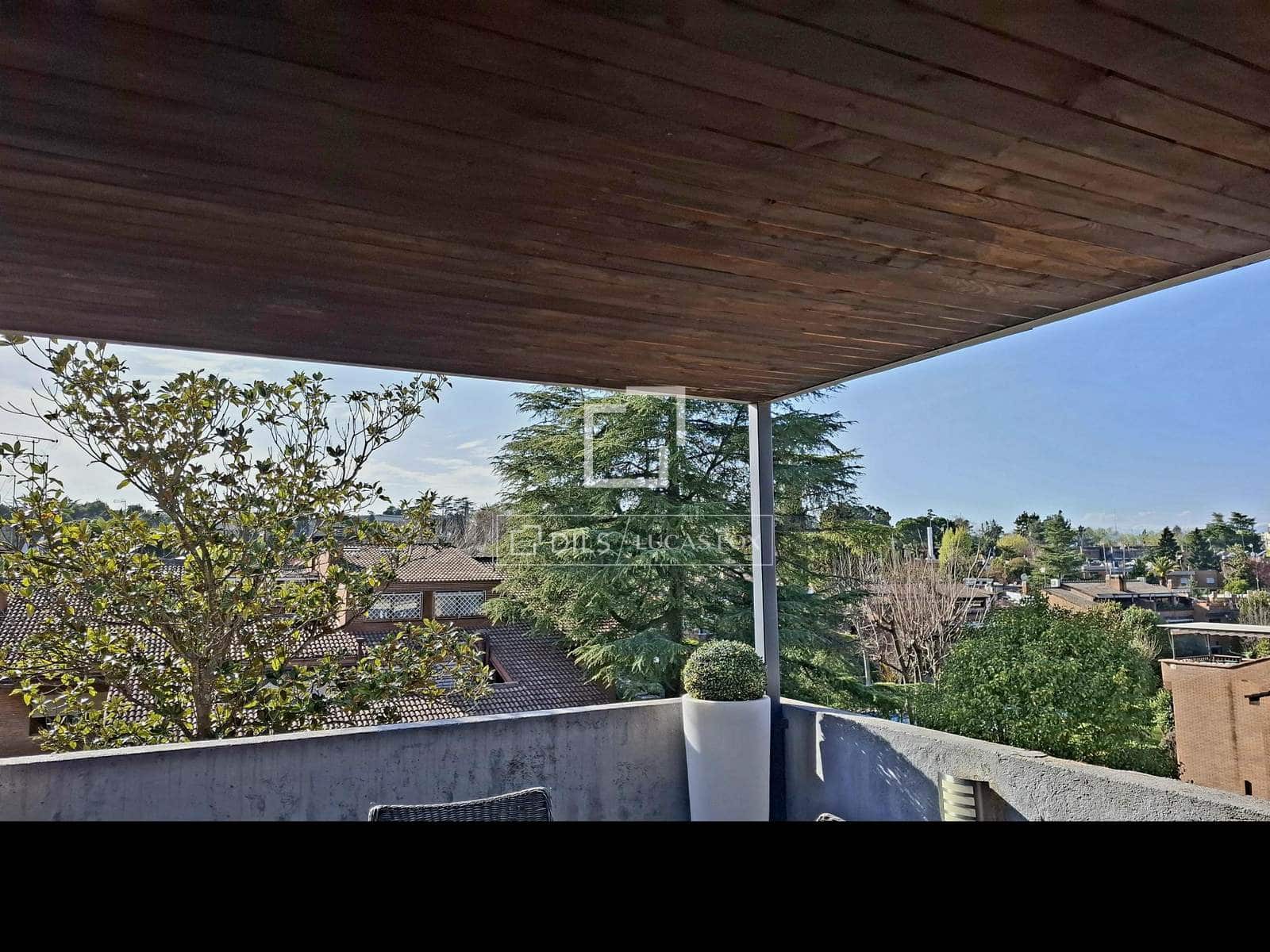 4 chambre Appartement à vendre à Alcobendas avec piscine garage - 1 650 000 € (Ref: 9699964)