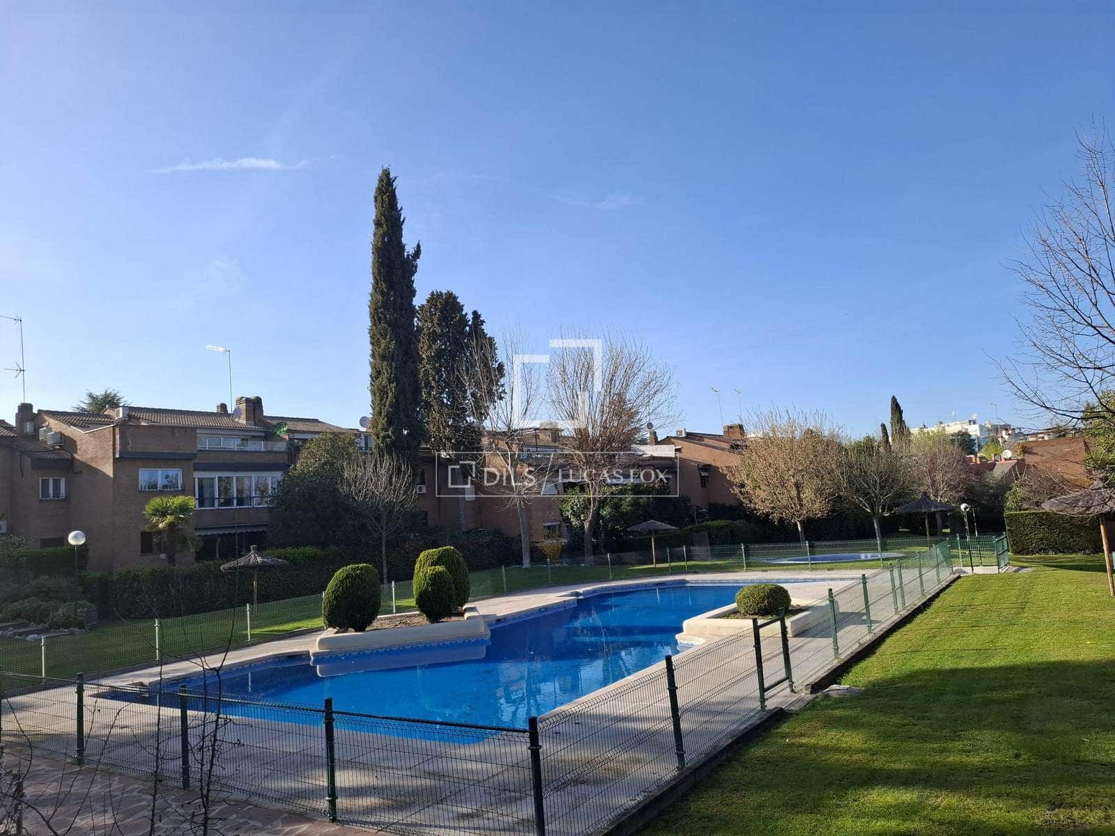 4 chambre Appartement à vendre à Alcobendas avec piscine garage - 1 650 000 € (Ref: 9699964)