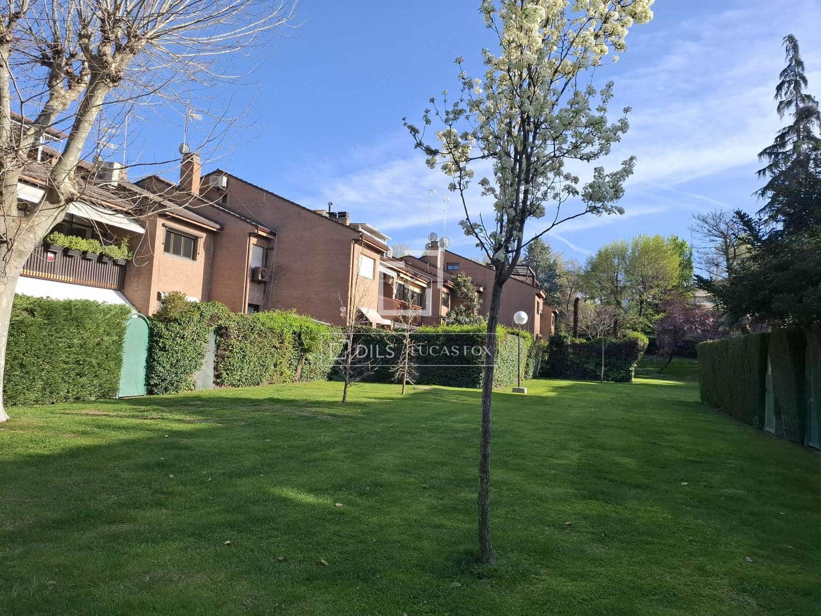 4 chambre Appartement à vendre à Alcobendas avec piscine garage - 1 650 000 € (Ref: 9699964)