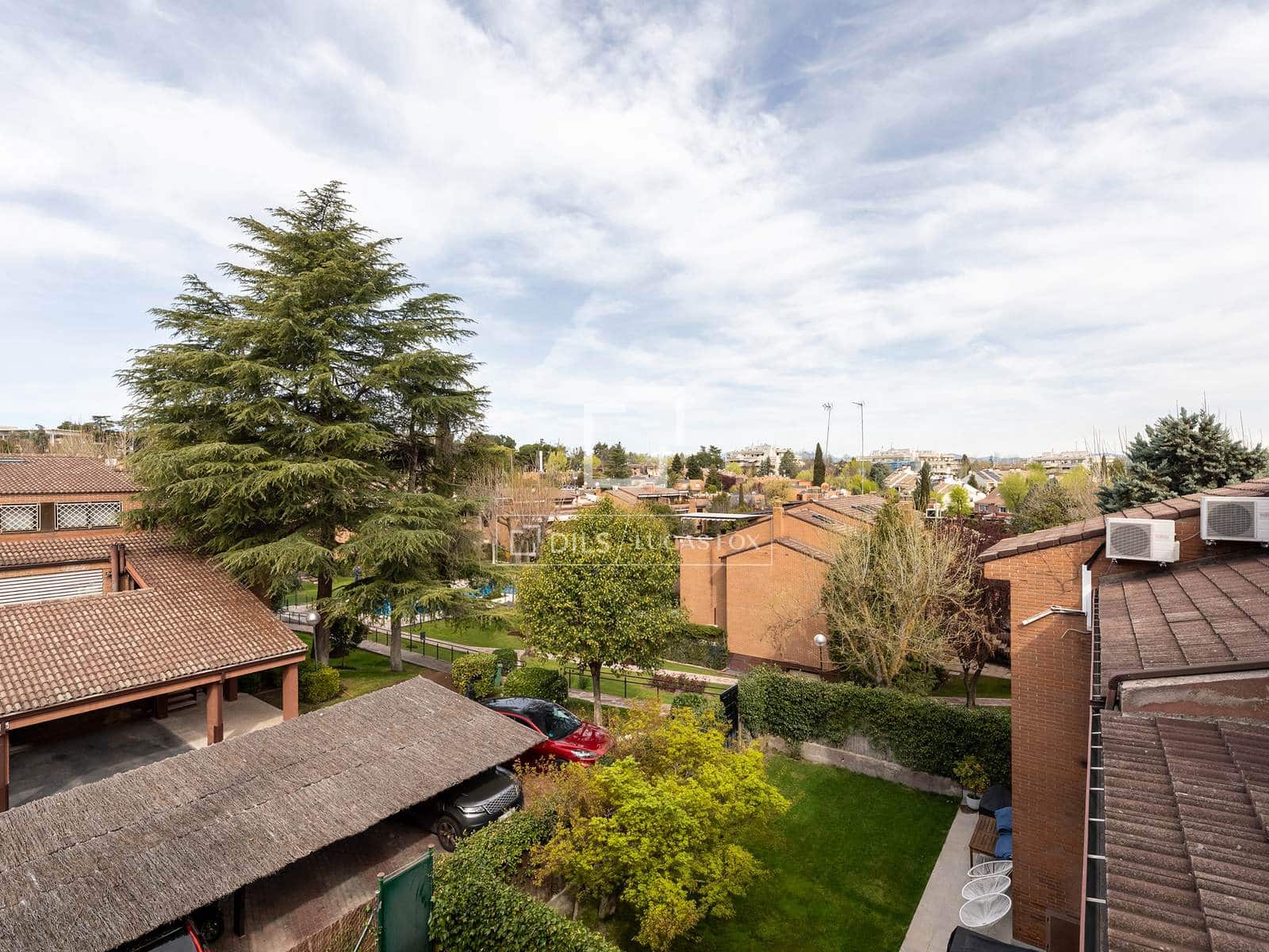 Apartamento de 4 habitaciones en Alcobendas en venta con piscina garaje - 1.650.000 € (Ref: 9699964)