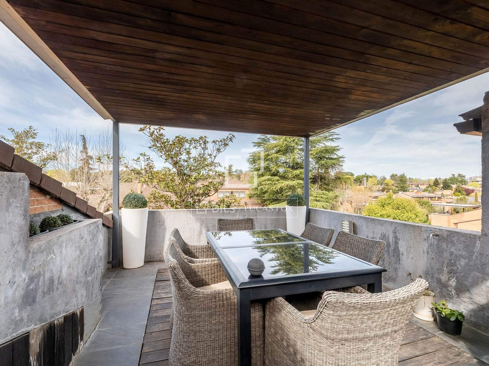 Apartamento de 4 habitaciones en Alcobendas en venta con piscina garaje - 1.650.000 € (Ref: 9699964)