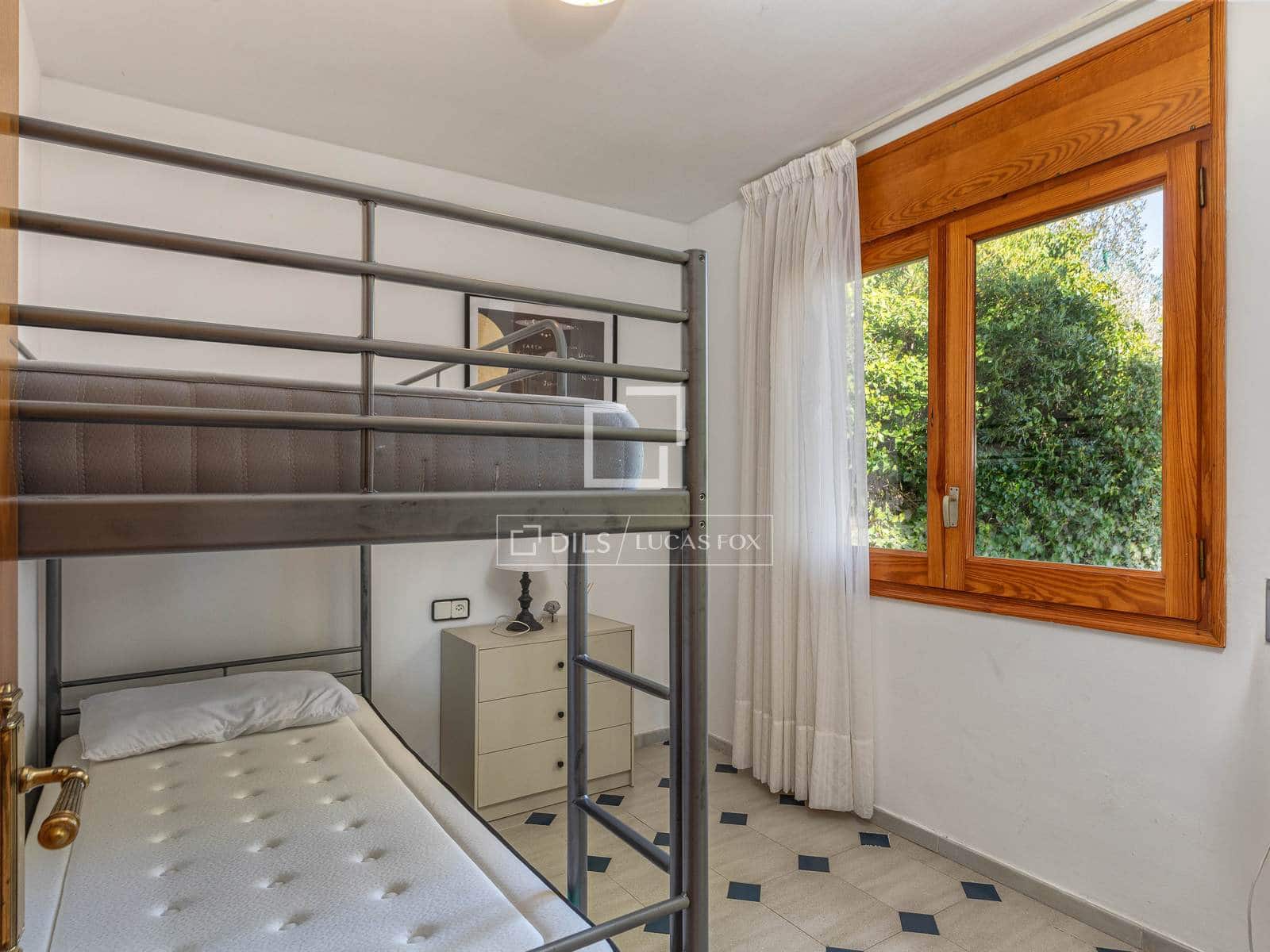 4 bedroom Villa for sale in Blanes with garage - € 1,575,000 (Ref: 9700059)