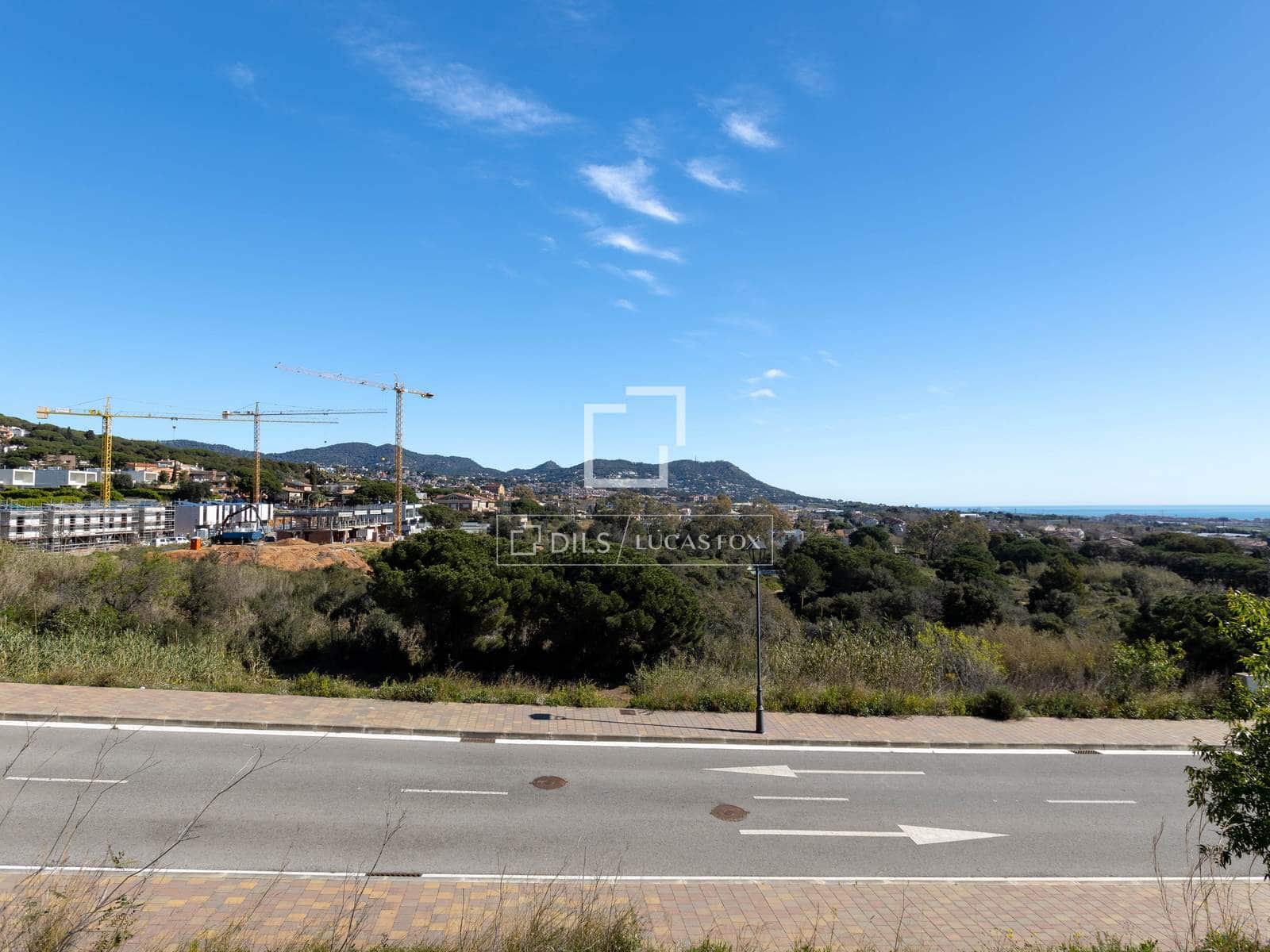 Building Plot for sale in Premia de Dalt - € 725,000 (Ref: 9700062)
