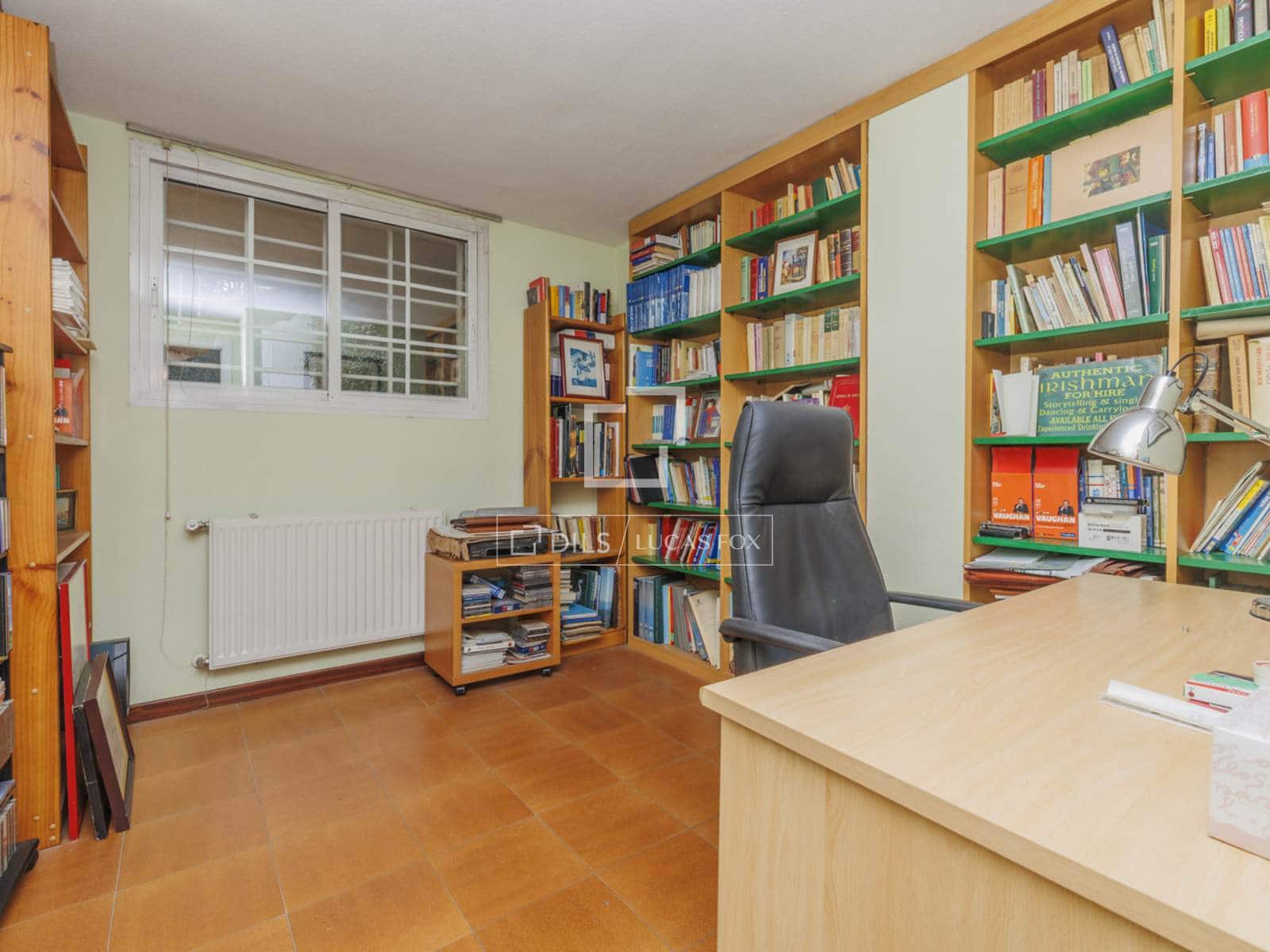 5 bedroom Villa for sale in Pozuelo de Alarcon with garage - € 1,275,000 (Ref: 9700063)