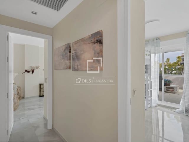 2 chambre Penthouse à vendre à Marbella avec piscine garage - 470 000 € (Ref: 9700064)