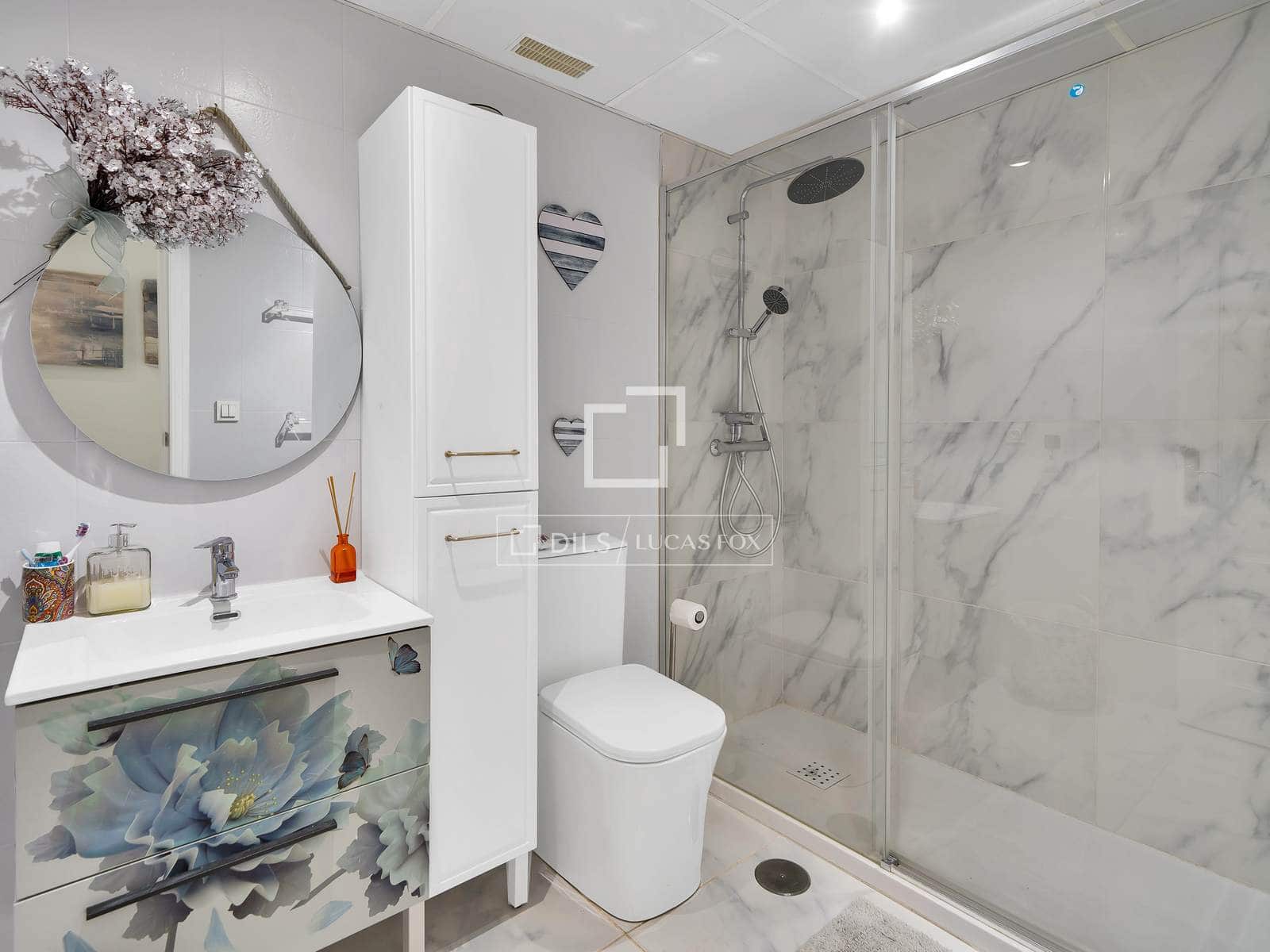 2 sypialnia Penthouse na sprzedaż w Marbella z basenem garażem - 470 000 € (Ref: 9700064)