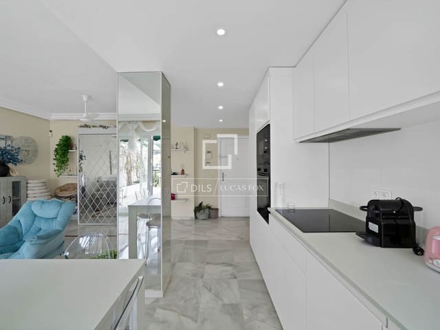 2 chambre Penthouse à vendre à Marbella avec piscine garage - 470 000 € (Ref: 9700064)