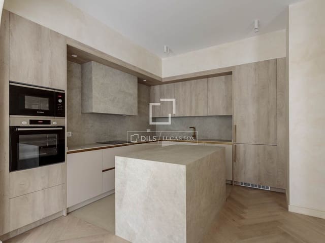 3 makuuhuone Huoneisto myytävänä paikassa Madrid kaupunki - 1 285 000 € (Ref: 9700149)