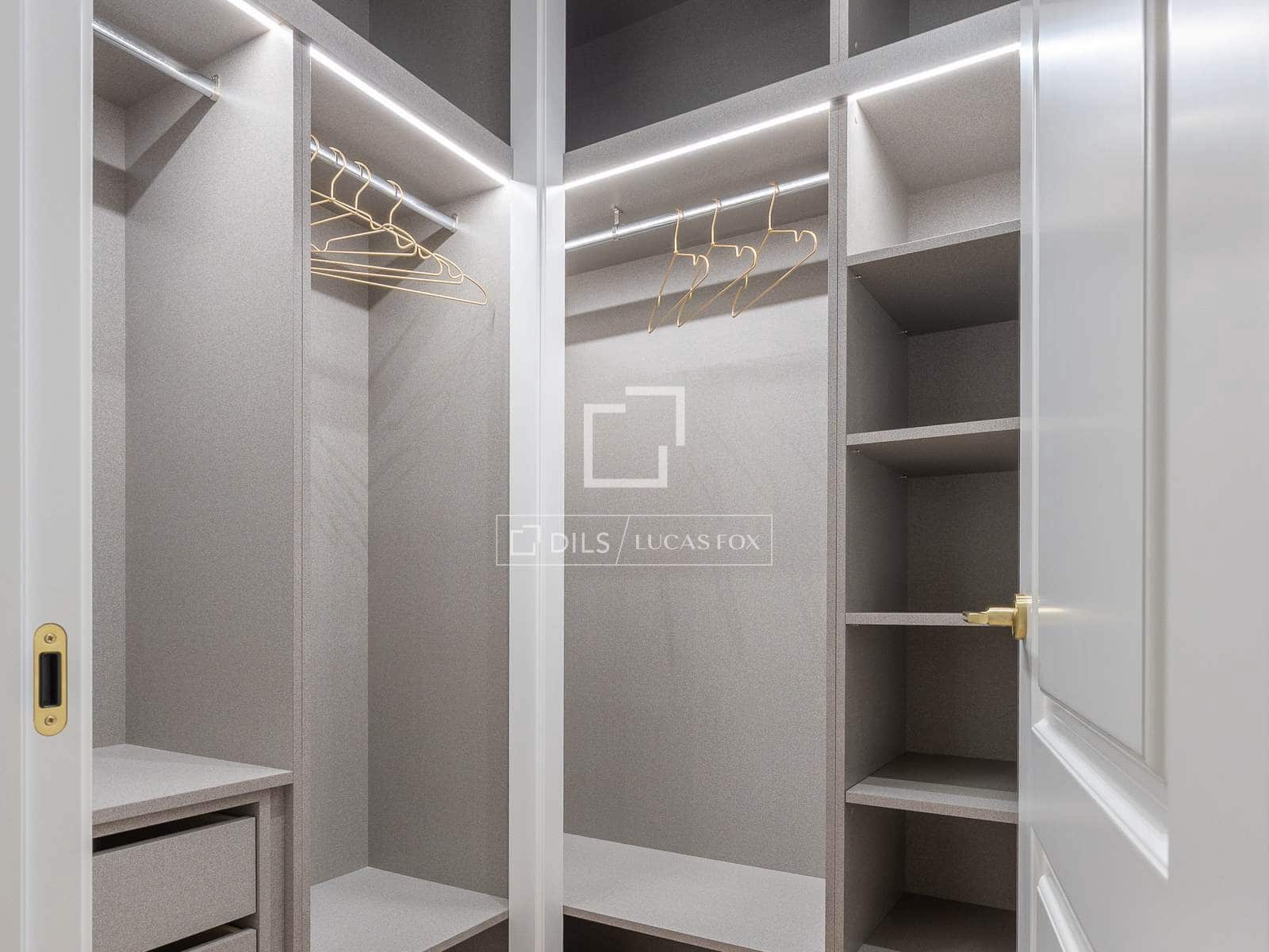 4 slaapkamer Appartement te koop in Madrid stad - € 7.850.000 (Ref: 9700152)