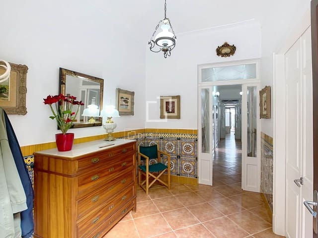4 slaapkamer Villa te koop in Ciutadella de Menorca - € 685.000 (Ref: 9700153)