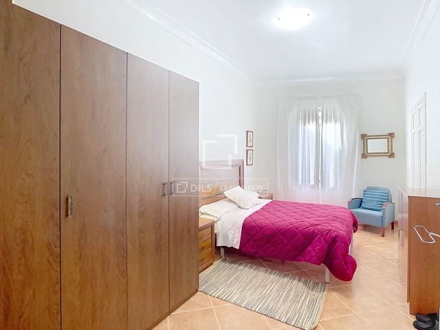 4 slaapkamer Villa te koop in Ciutadella de Menorca - € 685.000 (Ref: 9700153)