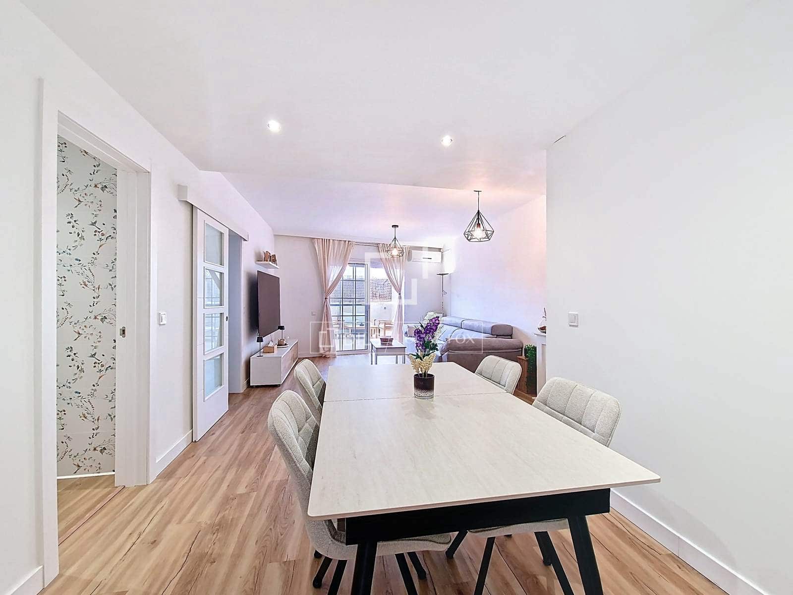 4 bedroom Villa for sale in Vilanova i la Geltru with garage - € 440,000 (Ref: 9700154)