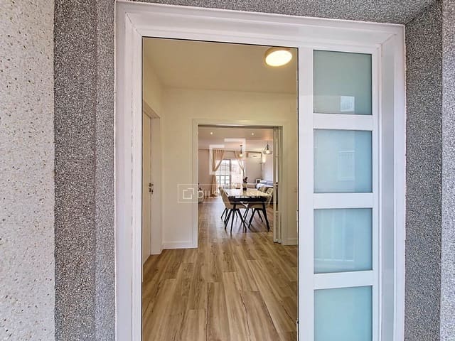 4 sovrum Villa till salu i Vilanova i la Geltrú med garage - 440 000 € (Ref: 9700154)