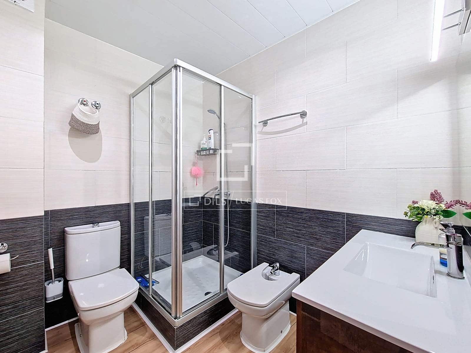 4 bedroom Villa for sale in Vilanova i la Geltru with garage - € 440,000 (Ref: 9700154)