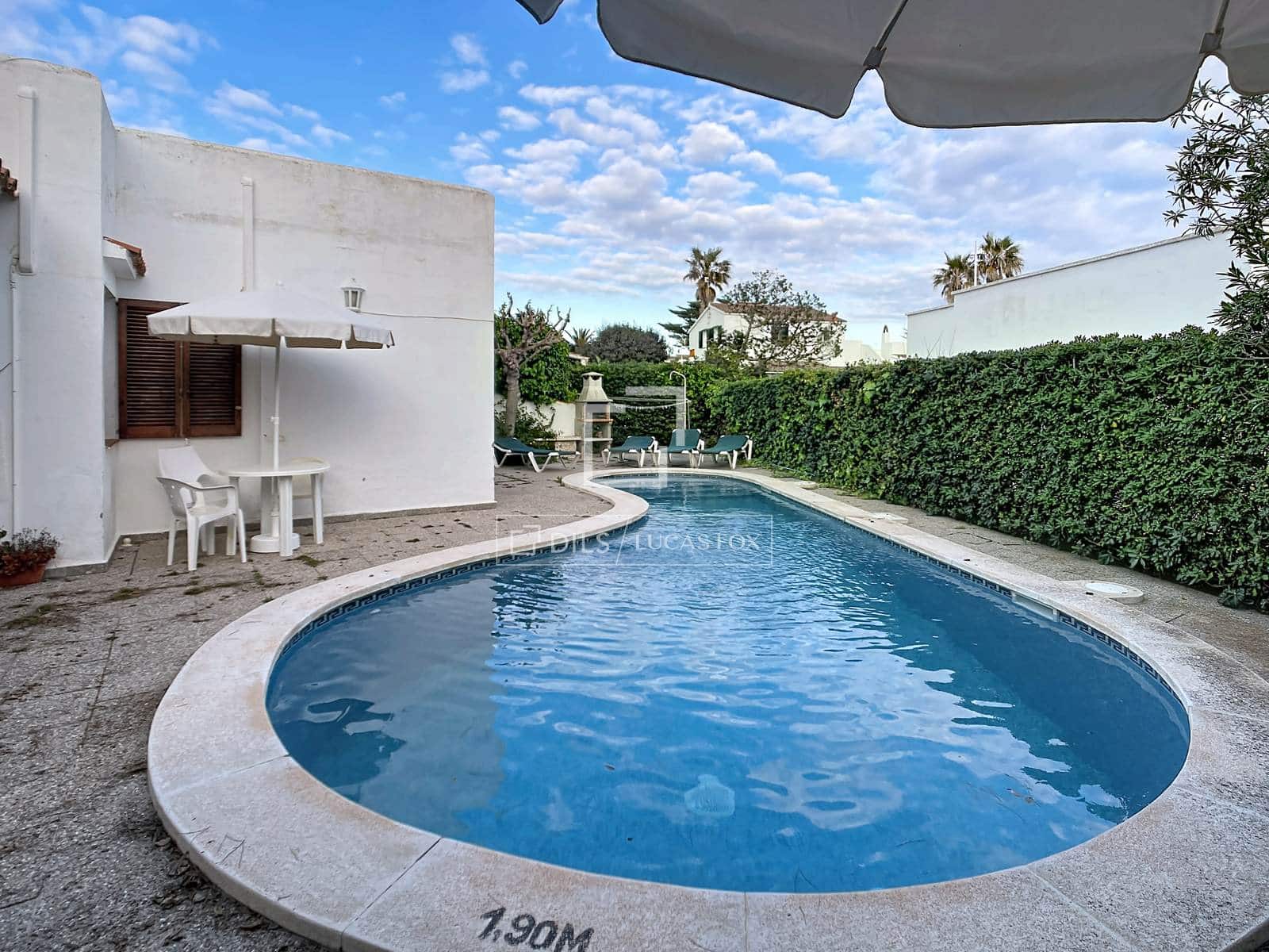 3 Zimmer Villa zu verkaufen in Ciutadella de Menorca mit Pool Garage - 750.000 € (Ref: 9700196)