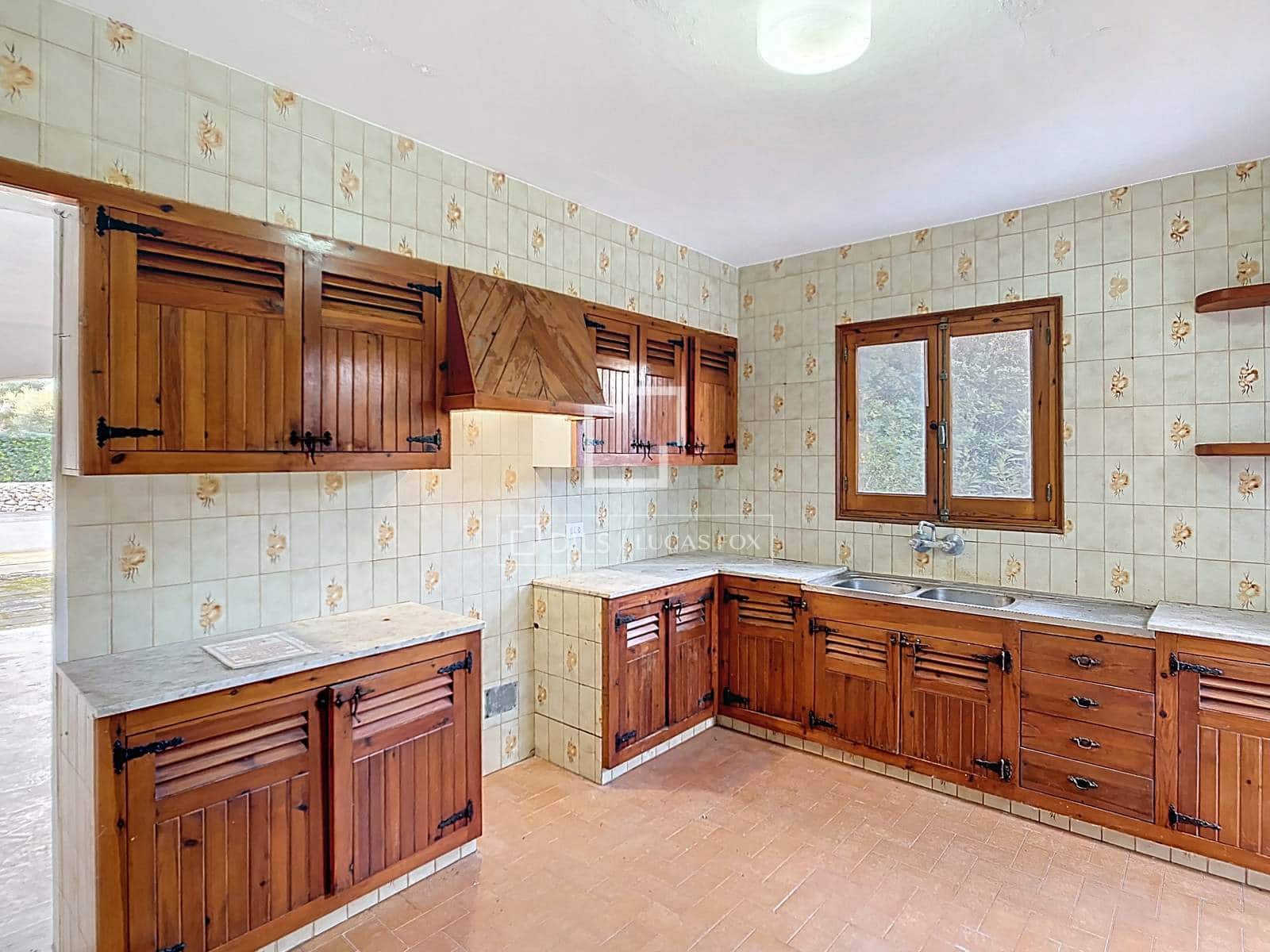 3 Zimmer Villa zu verkaufen in Ciutadella de Menorca mit Pool Garage - 750.000 € (Ref: 9700196)