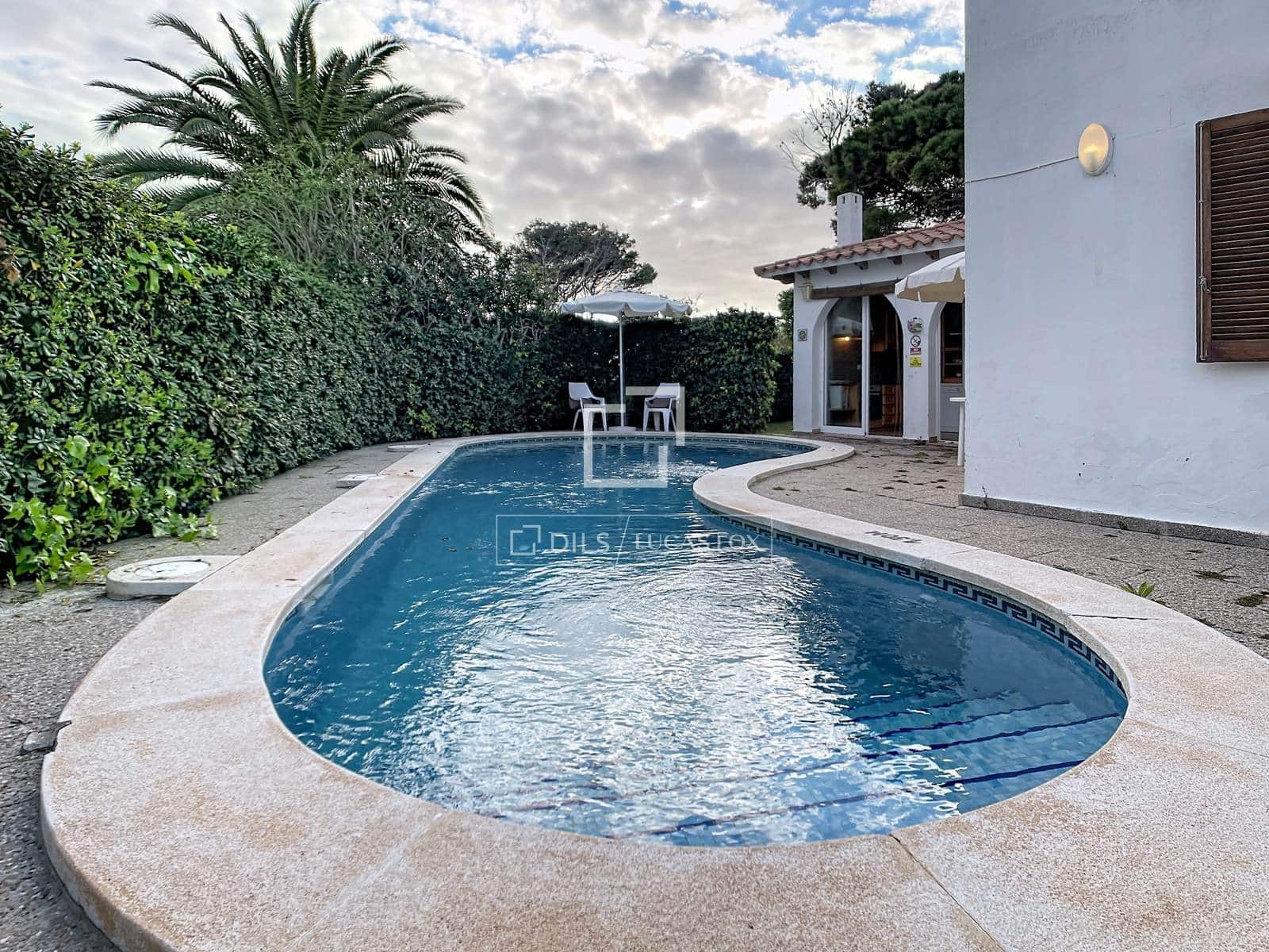 3 Zimmer Villa zu verkaufen in Ciutadella de Menorca mit Pool Garage - 750.000 € (Ref: 9700196)