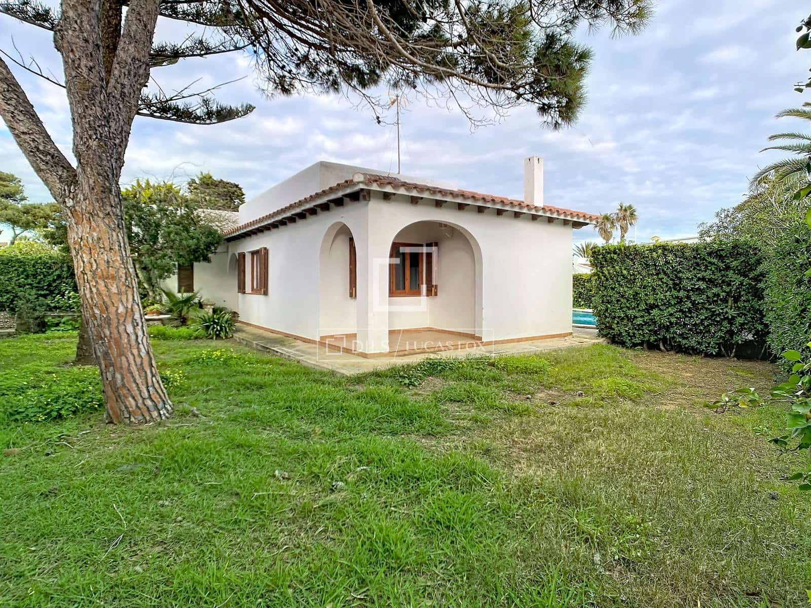 3 Zimmer Villa zu verkaufen in Ciutadella de Menorca mit Pool Garage - 750.000 € (Ref: 9700196)