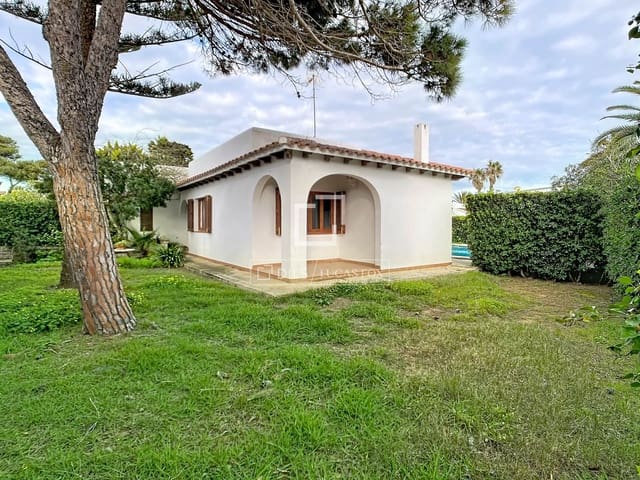3 Zimmer Villa zu verkaufen in Ciutadella de Menorca mit Pool Garage - 750.000 € (Ref: 9700196)