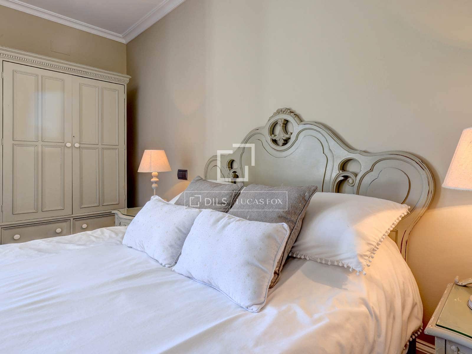 4 quarto Moradia para venda em Casares com piscina garagem - 2 250 000 € (Ref: 9707654)