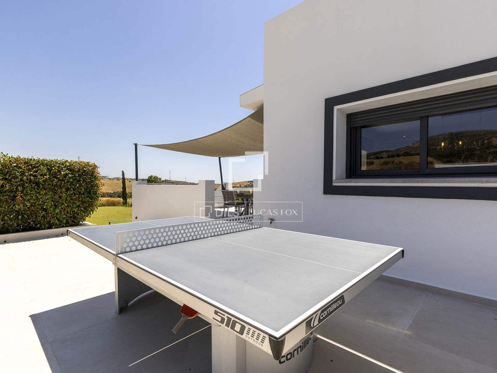 4 quarto Moradia para venda em Casares com piscina garagem - 2 250 000 € (Ref: 9707654)