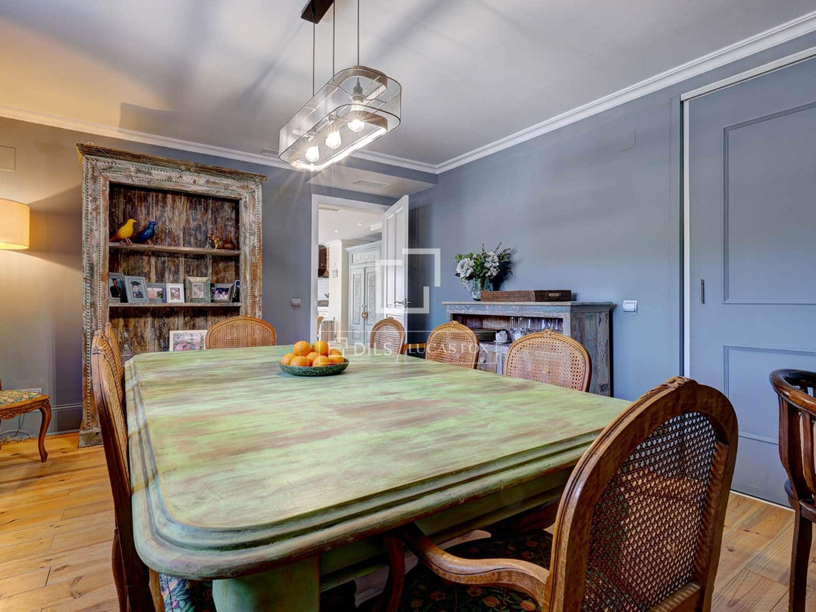 4 quarto Moradia para venda em Casares com piscina garagem - 2 250 000 € (Ref: 9707654)