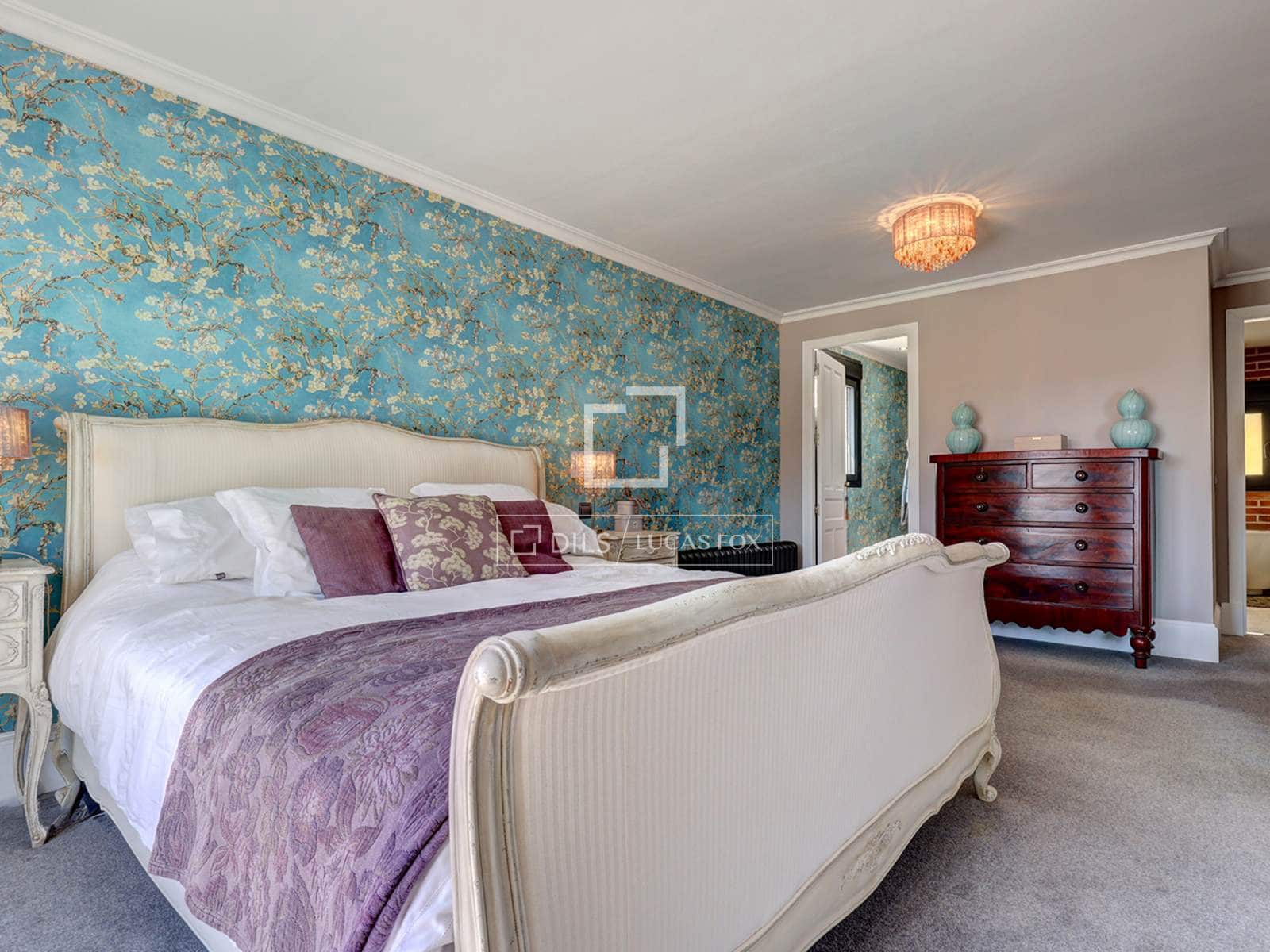 4 quarto Moradia para venda em Casares com piscina garagem - 2 250 000 € (Ref: 9707654)