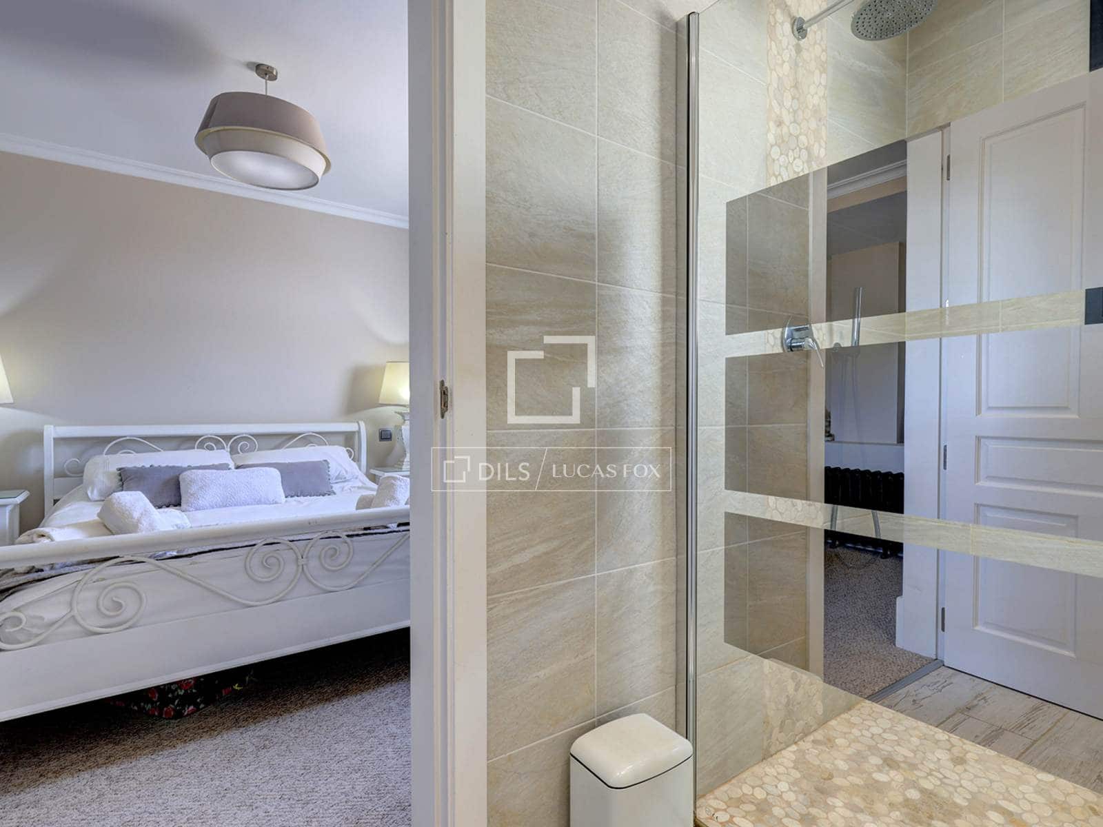 4 quarto Moradia para venda em Casares com piscina garagem - 2 250 000 € (Ref: 9707654)