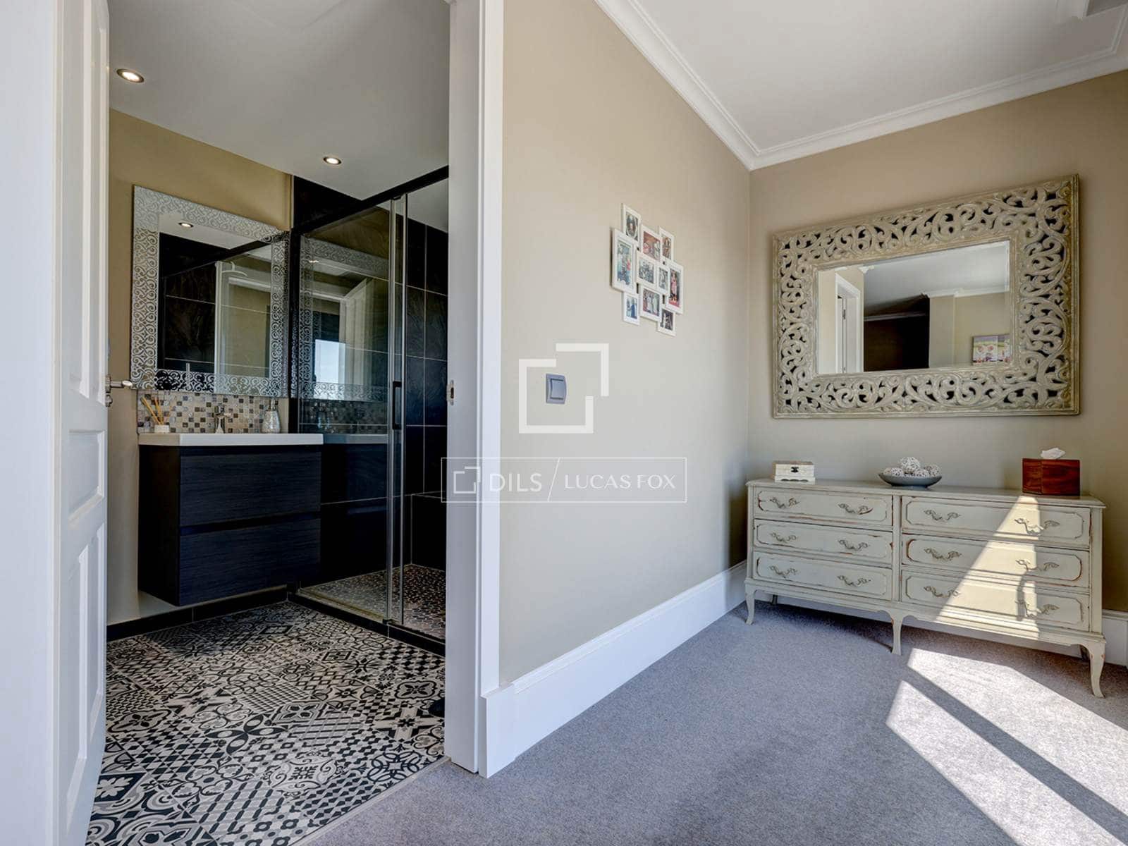 4 quarto Moradia para venda em Casares com piscina garagem - 2 250 000 € (Ref: 9707654)