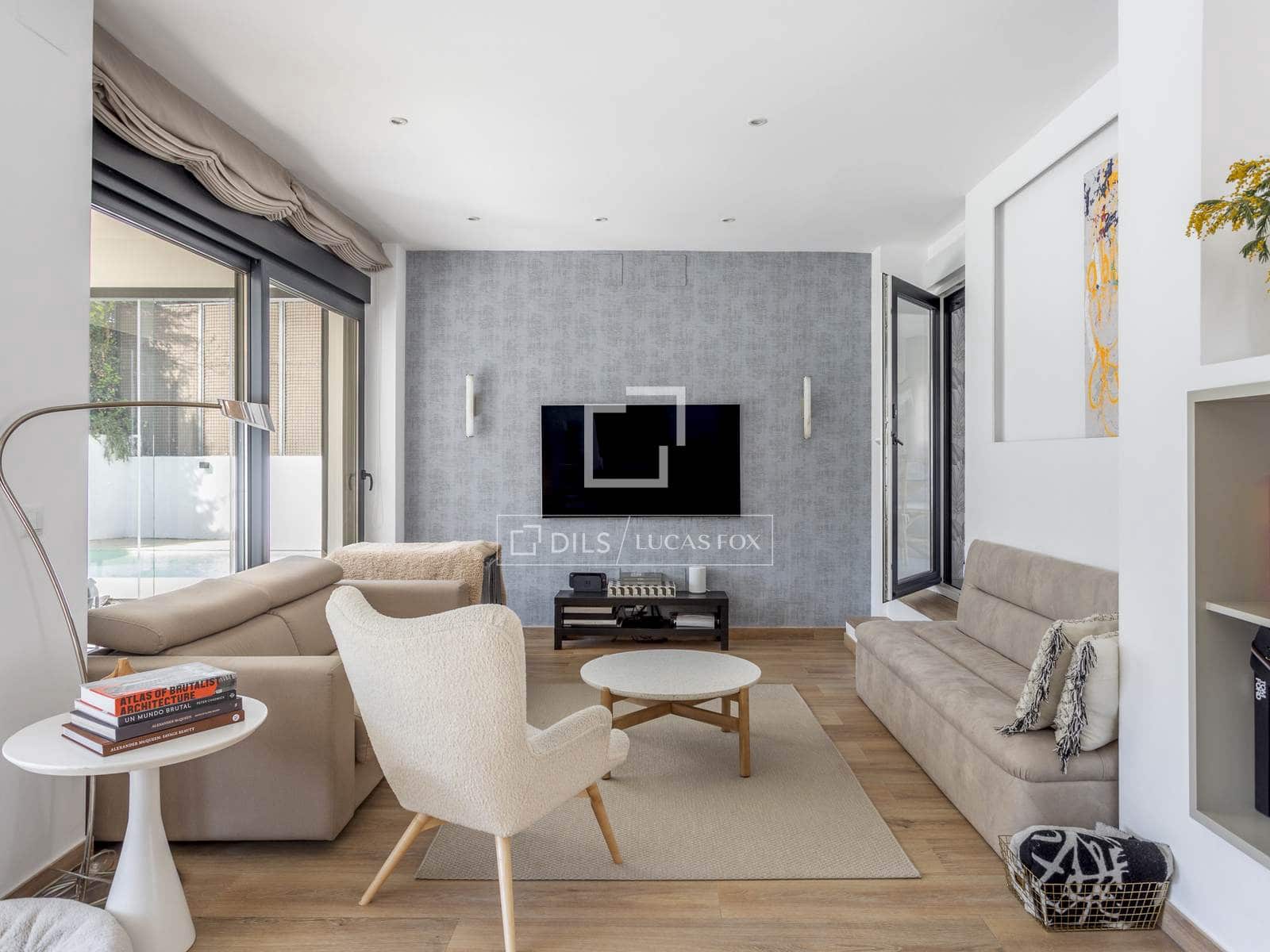 5 bedroom Villa for rent in Madrid city with pool garage - € 9,000 (Ref: 9707657)