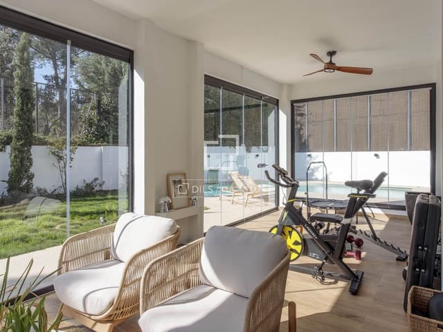 5 soveværelse Villa til leje i Madrid by med swimmingpool garage - € 9.000 (Ref: 9707657)