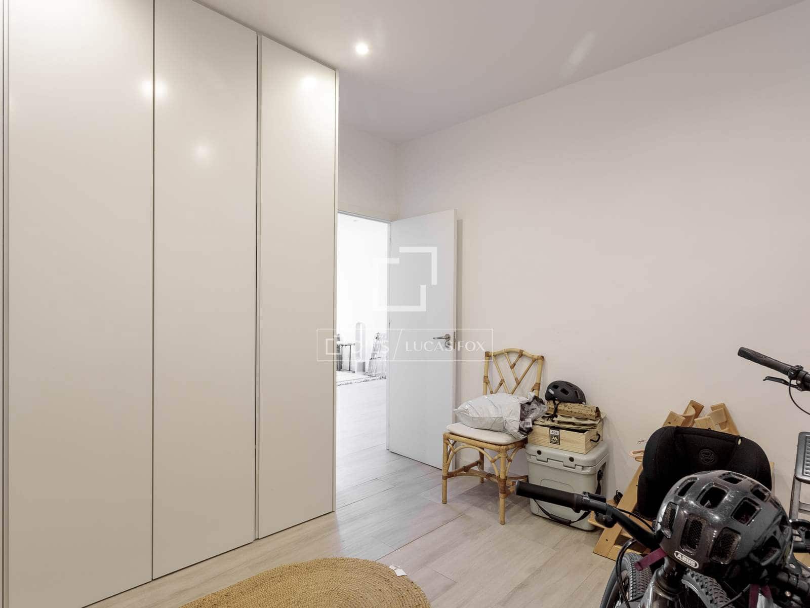 5 bedroom Villa for rent in Madrid city with pool garage - € 9,000 (Ref: 9707657)