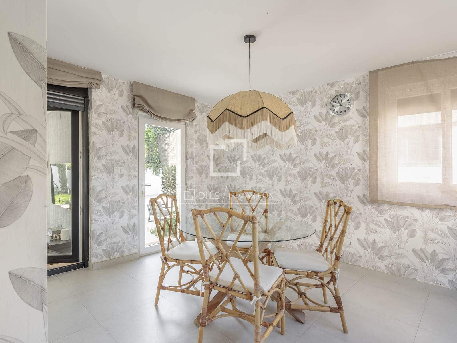 5 bedroom Villa for rent in Madrid city with pool garage - € 9,000 (Ref: 9707657)