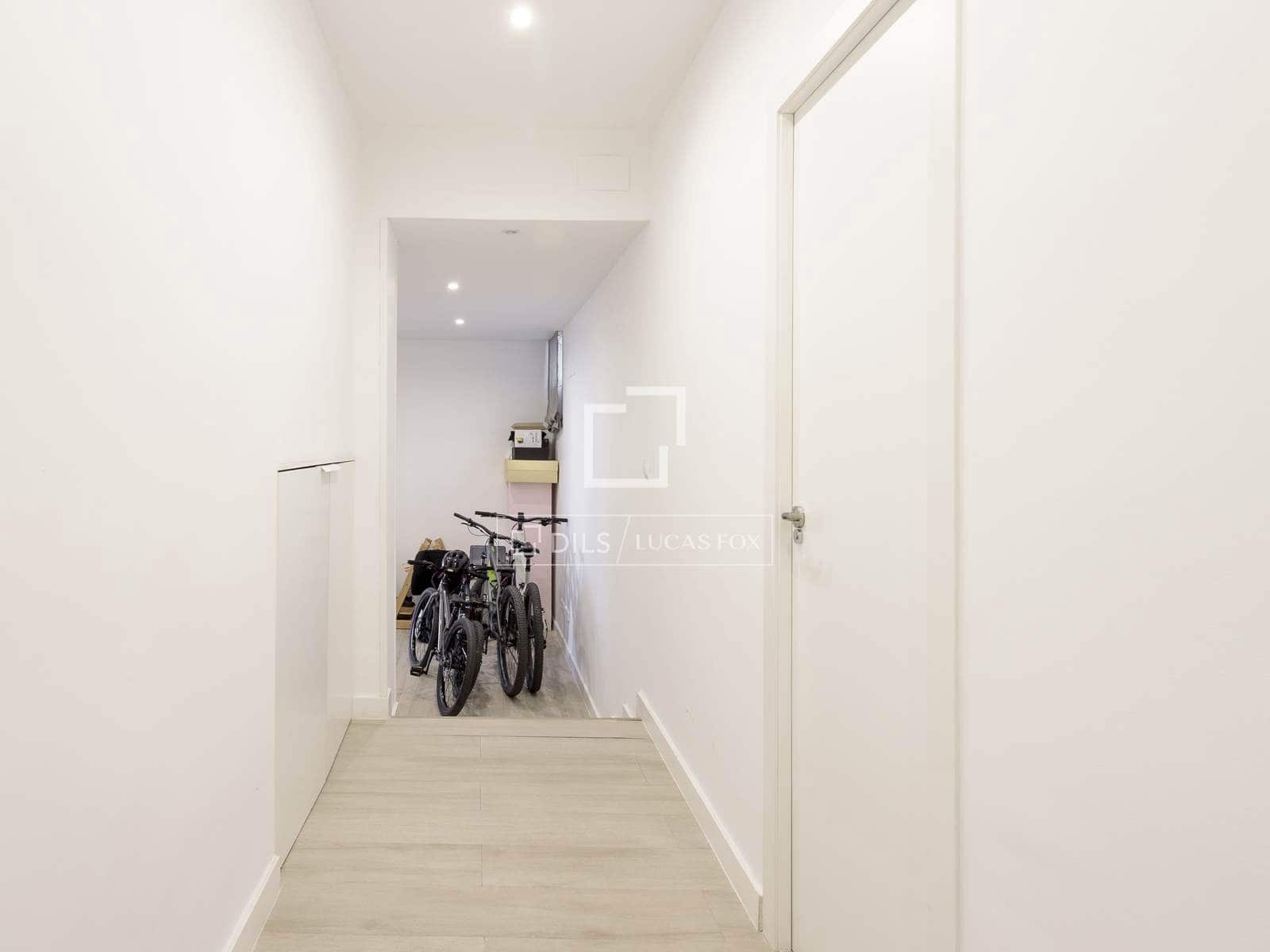 5 bedroom Villa for rent in Madrid city with pool garage - € 9,000 (Ref: 9707657)