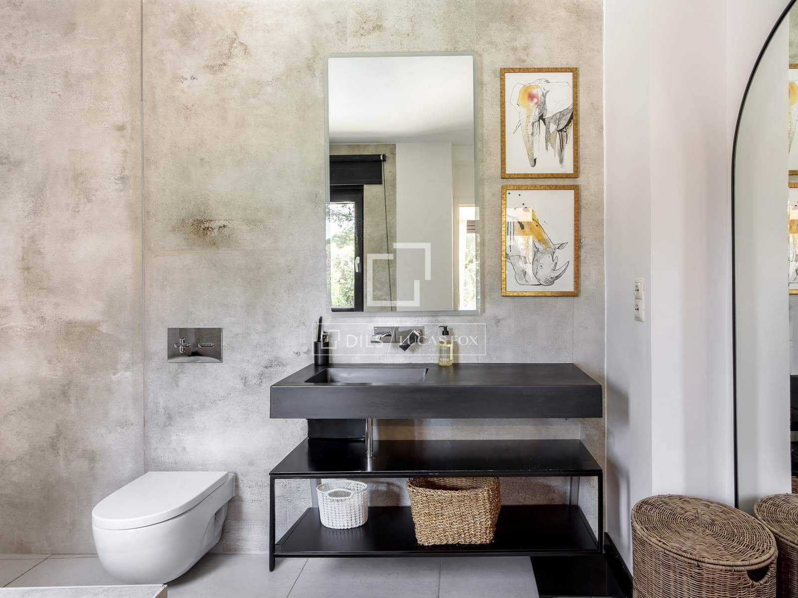 5 bedroom Villa for rent in Madrid city with pool garage - € 9,000 (Ref: 9707657)