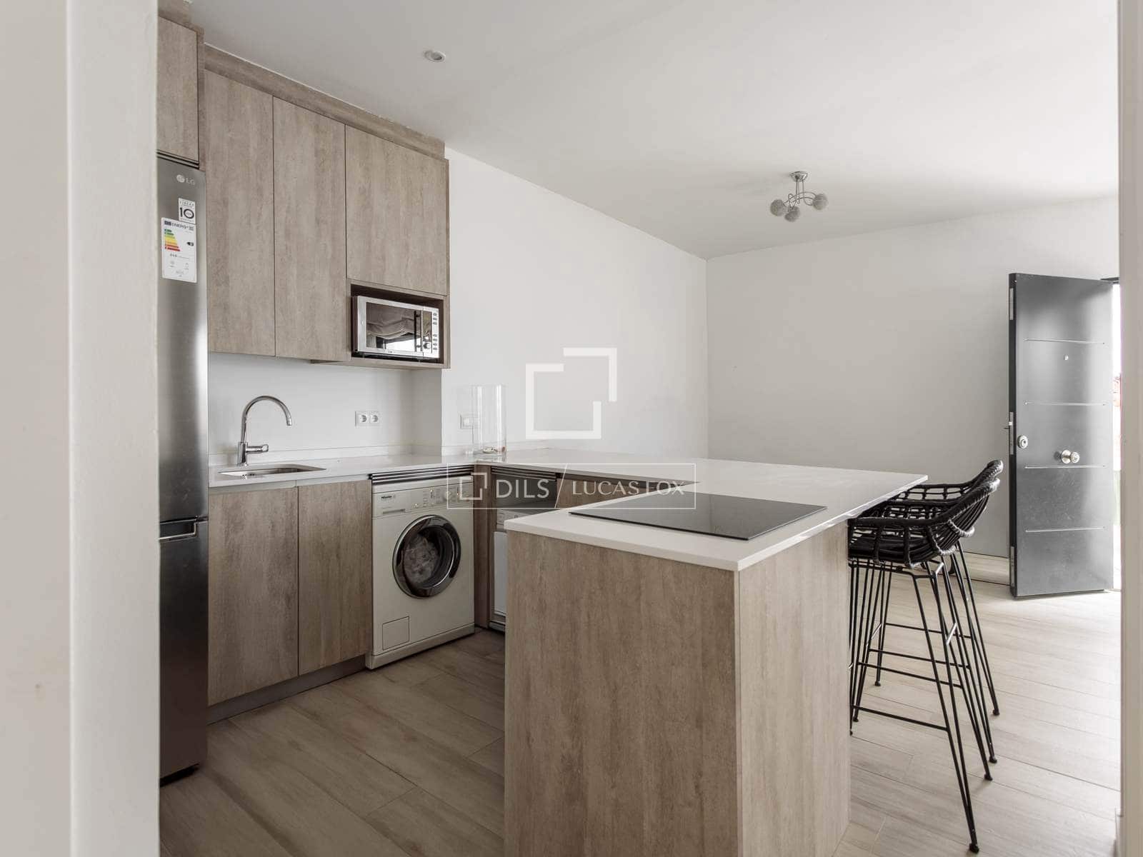 5 bedroom Villa for rent in Madrid city with pool garage - € 9,000 (Ref: 9707657)