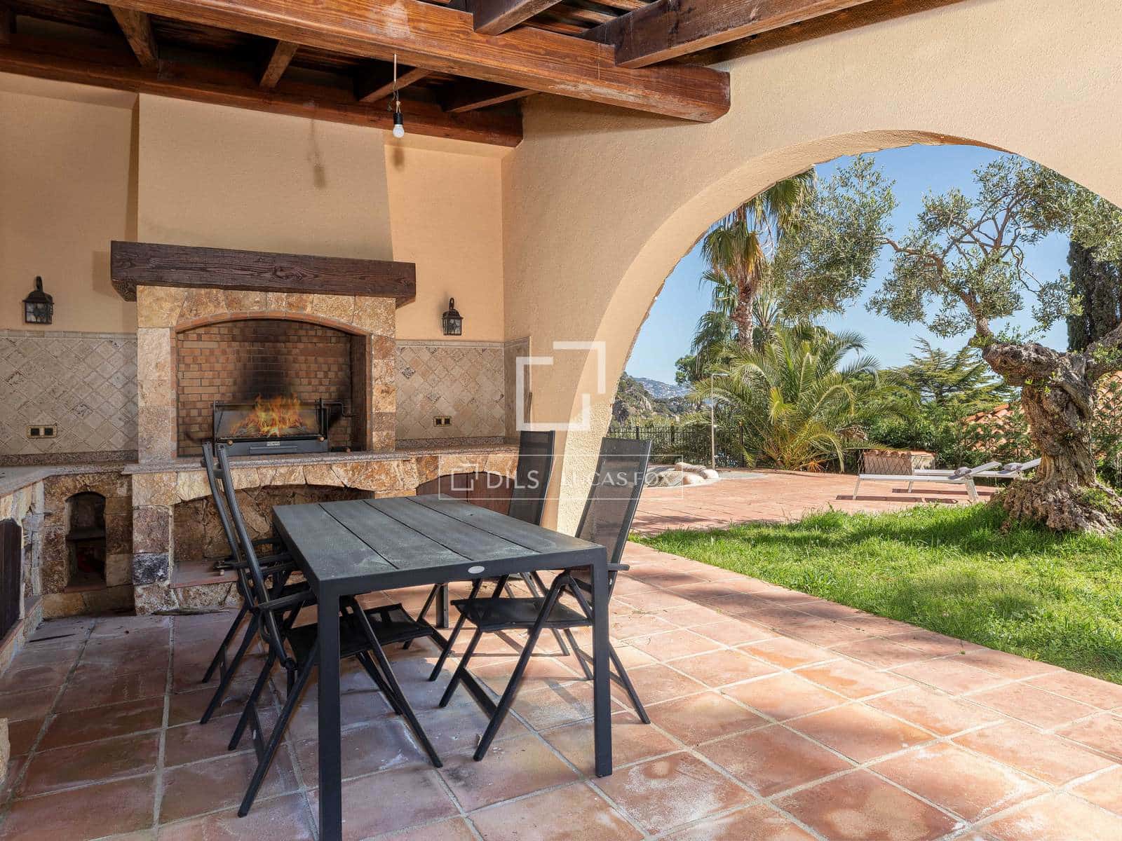 4 chambre Villa/Maison à vendre à Blanes avec garage - 1 950 000 € (Ref: 9707917)