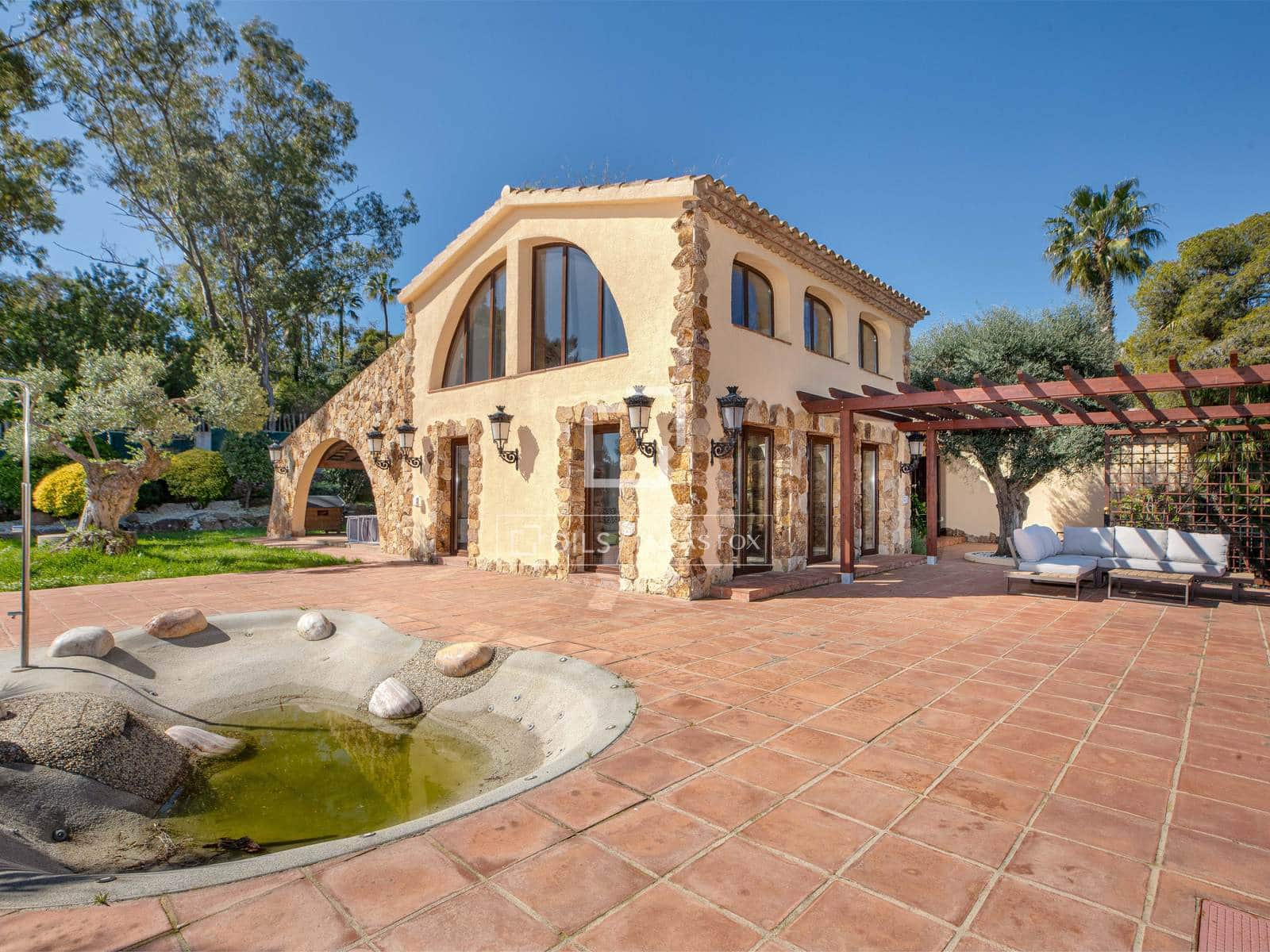 4 chambre Villa/Maison à vendre à Blanes avec garage - 1 950 000 € (Ref: 9707917)