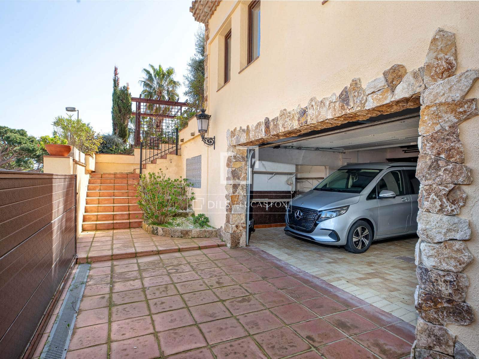 4 chambre Villa/Maison à vendre à Blanes avec garage - 1 950 000 € (Ref: 9707917)