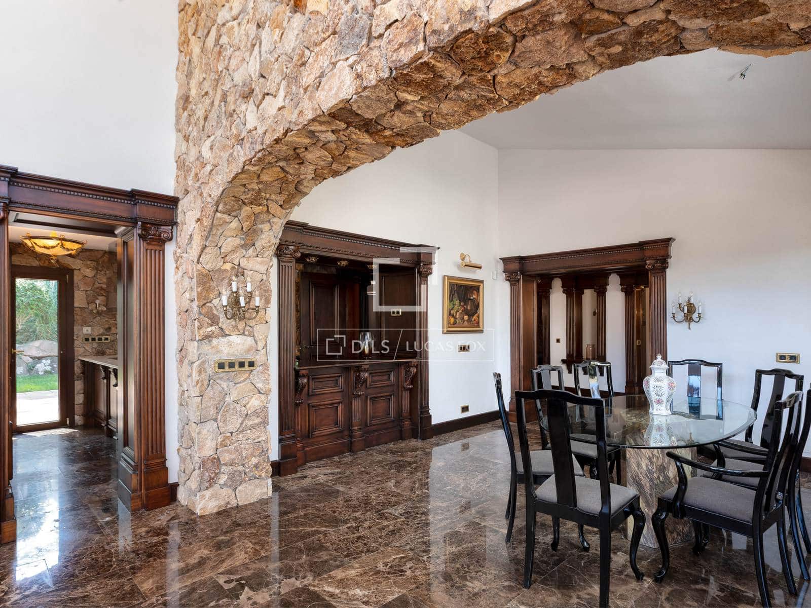 4 chambre Villa/Maison à vendre à Blanes avec garage - 1 950 000 € (Ref: 9707917)