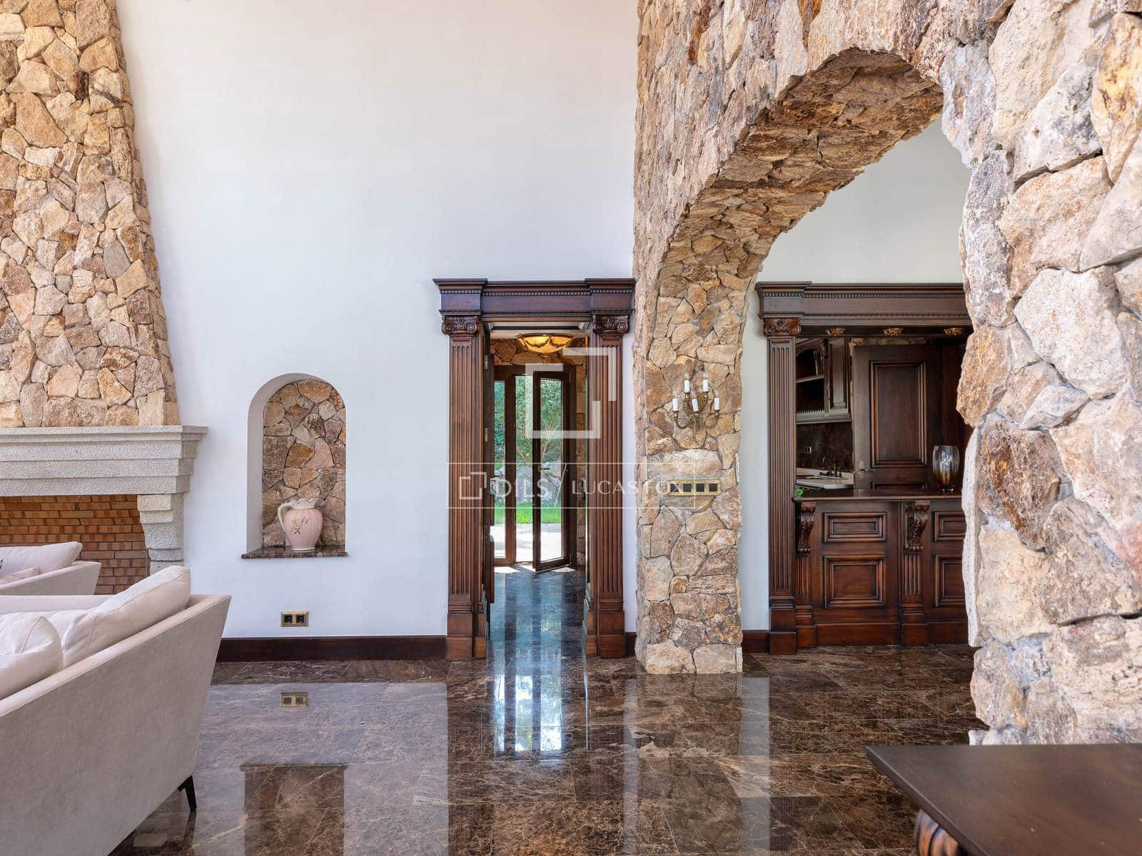 4 chambre Villa/Maison à vendre à Blanes avec garage - 1 950 000 € (Ref: 9707917)