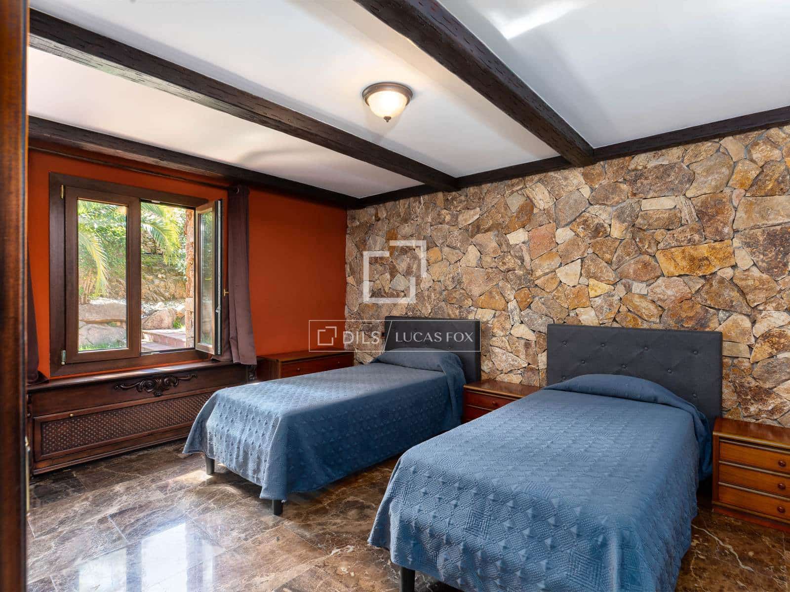 4 chambre Villa/Maison à vendre à Blanes avec garage - 1 950 000 € (Ref: 9707917)